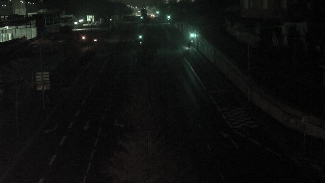 Webcam au début de l'autoroute A43. Caméra située à Lyon sur l'avenue Jean Mermoz. Vue orientée vers Grenoble et Bourgoin-Jallieu