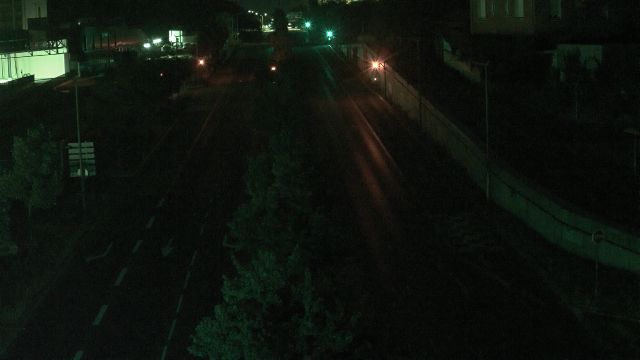 Webcam au début de l'autoroute A43. Caméra située à Lyon sur l'avenue Jean Mermoz. Vue orientée vers Grenoble et Bourgoin-Jallieu