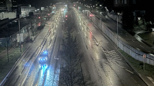 Webcam au début de l'autoroute A43. Caméra située à Lyon sur l'avenue Jean Mermoz. Vue orientée vers Grenoble et Bourgoin-Jallieu