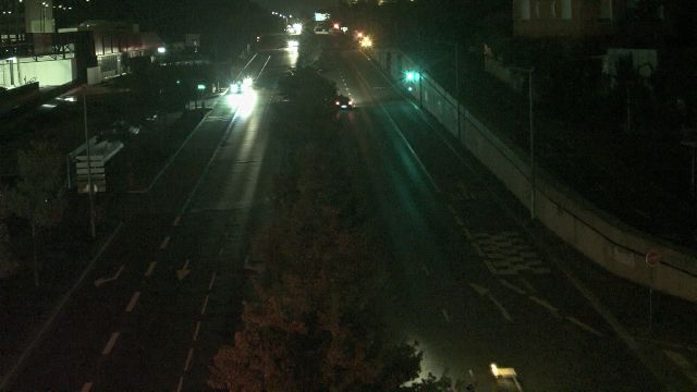 Webcam au début de l'autoroute A43. Caméra située à Lyon sur l'avenue Jean Mermoz. Vue orientée vers Grenoble et Bourgoin-Jallieu