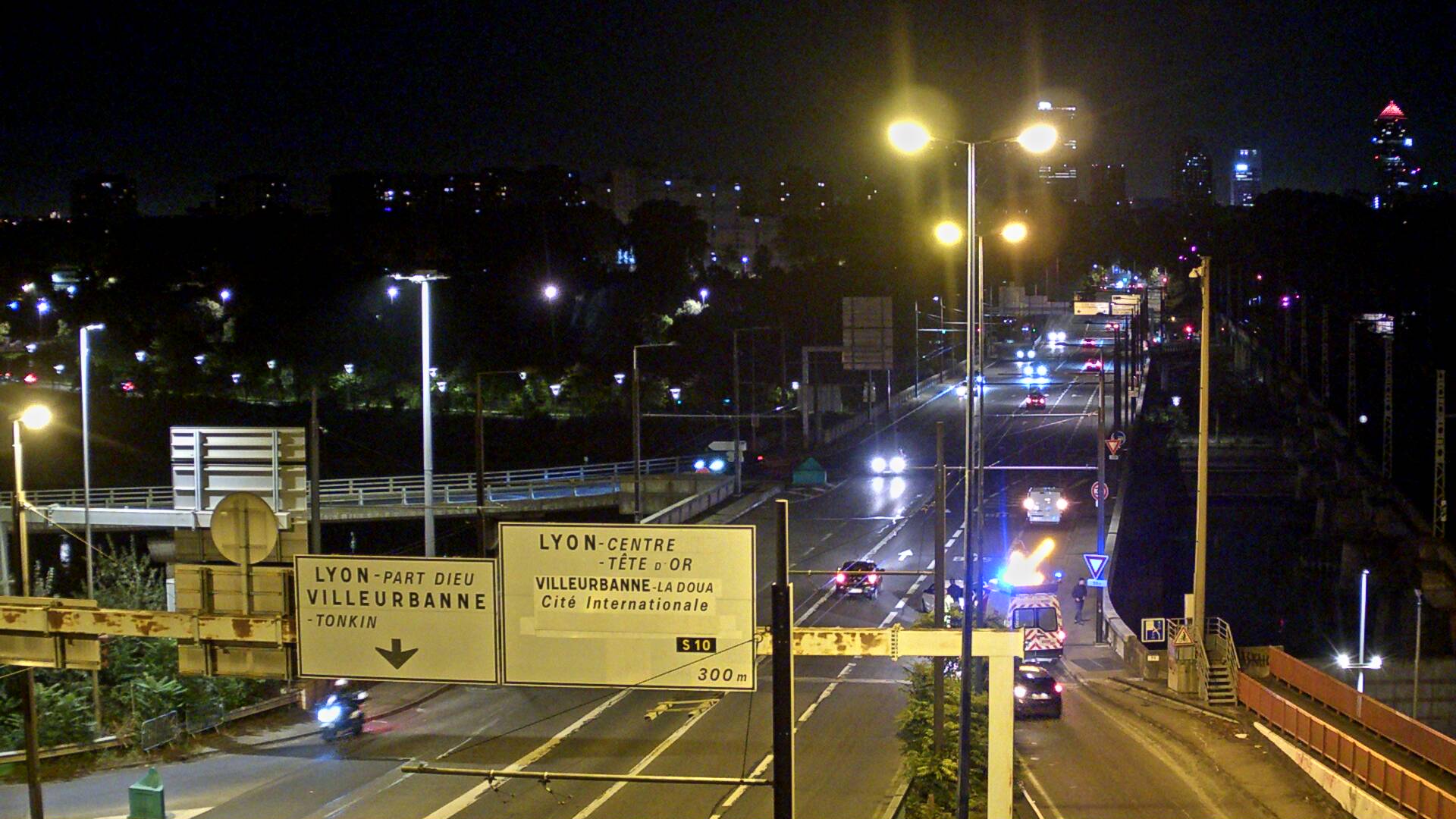 Caméra trafic sur le Boulevard périphérique Nord de Lyon, à Caluire-et-Cuire, au niveau du Pont Poincaré, en direction de Lyon et Villeurbanne