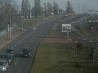 <h2>Webcam à proximité de l'A43 à Bron à la jonction entre le Boulevard de l'Université et la rue A.Bouloche. Vue orientée vers la Porte des Alpes</h2>