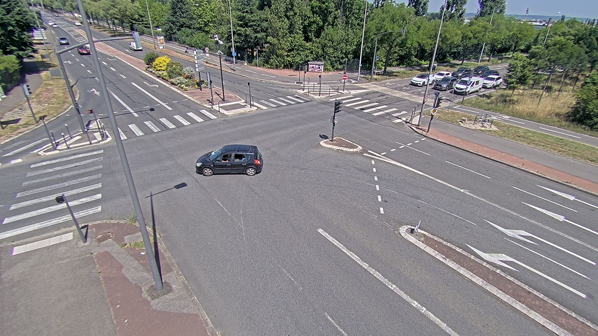 Webcam proche de l'A43 à Bron à la jonction entre le Boulevard de l'Université (D112) et l'avenue Général de Gaulle (D506). Vue orientée vers Eurexpo