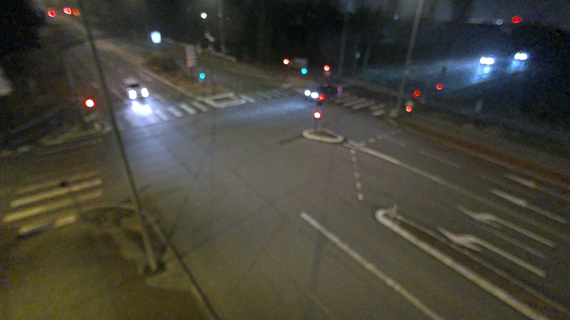 Webcam proche de l'A43 à Bron à la jonction entre le Boulevard de l'Université (D112) et l'avenue Général de Gaulle (D506). Vue orientée vers Eurexpo