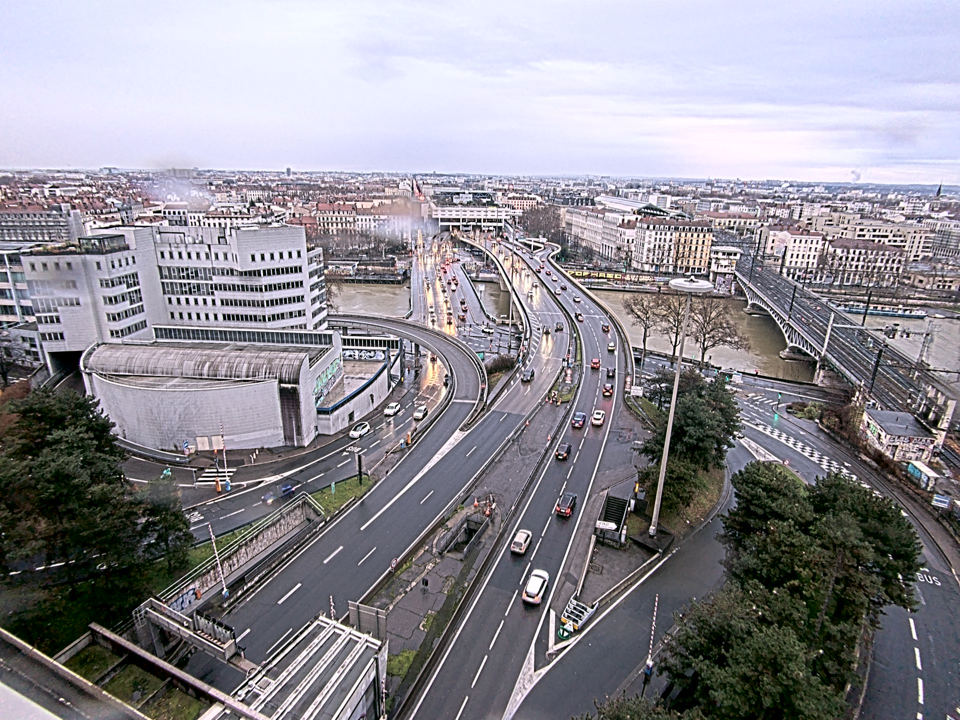 Caméra autoroute à Lyon Perrache à l'entrée Sud du Tunnel sous Fourvière, en direction de Marseille