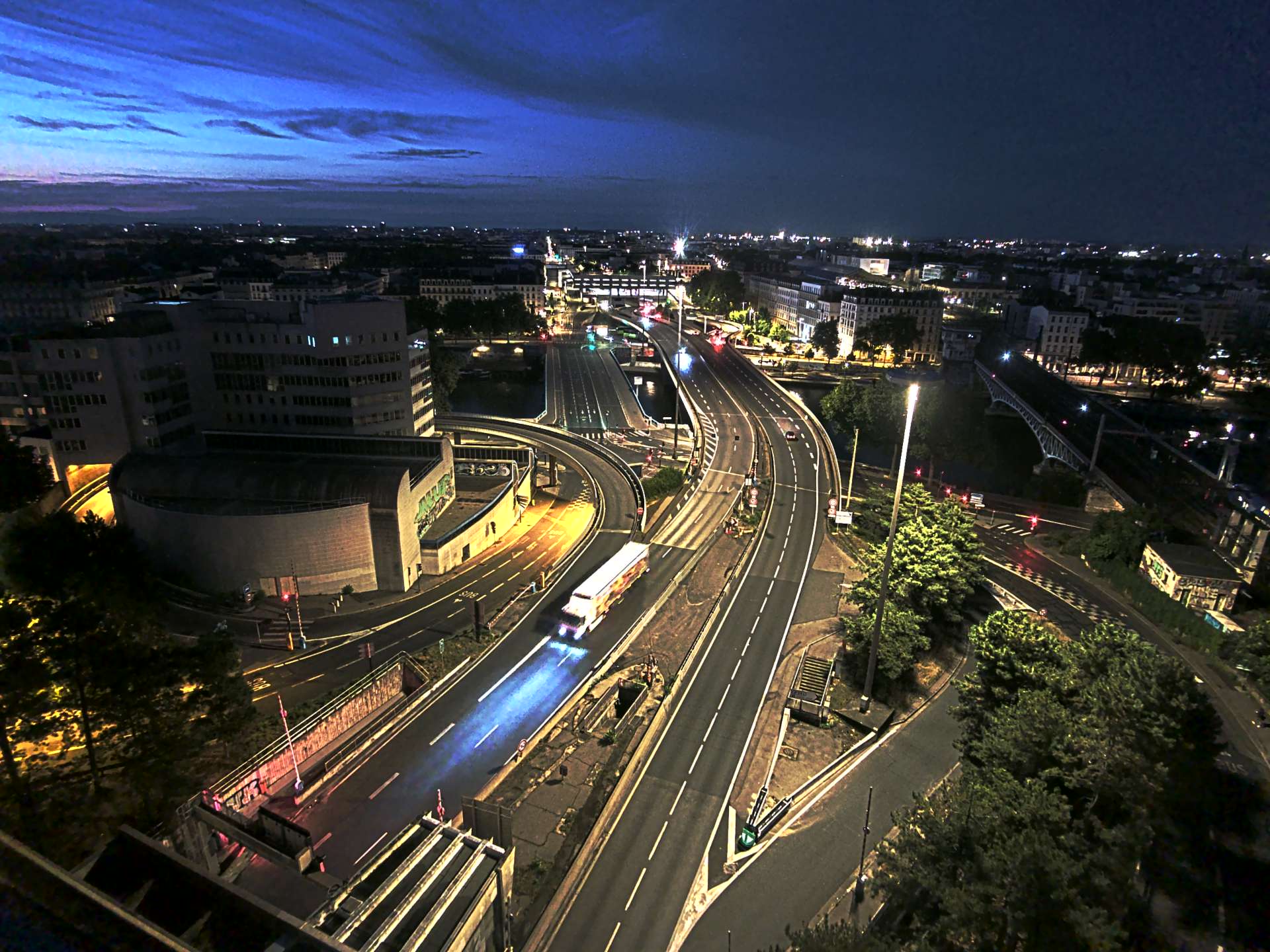 Caméra autoroute à Lyon Perrache à l'entrée Sud du Tunnel sous Fourvière, en direction de Marseille