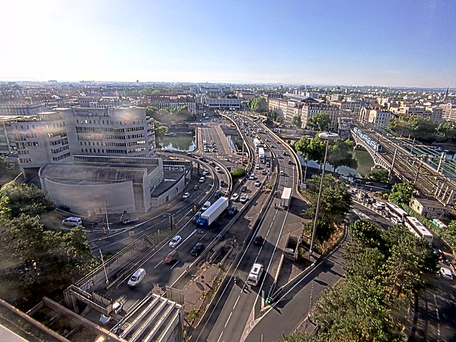 Caméra autoroute à Lyon Perrache à l'entrée Sud du Tunnel sous Fourvière, en direction de Marseille