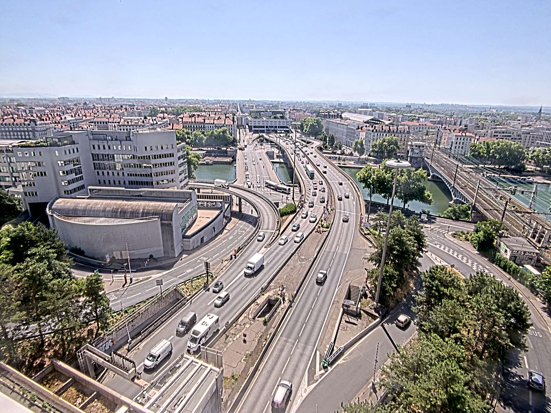 Caméra autoroute à Lyon Perrache à l'entrée Sud du Tunnel sous Fourvière, en direction de Marseille