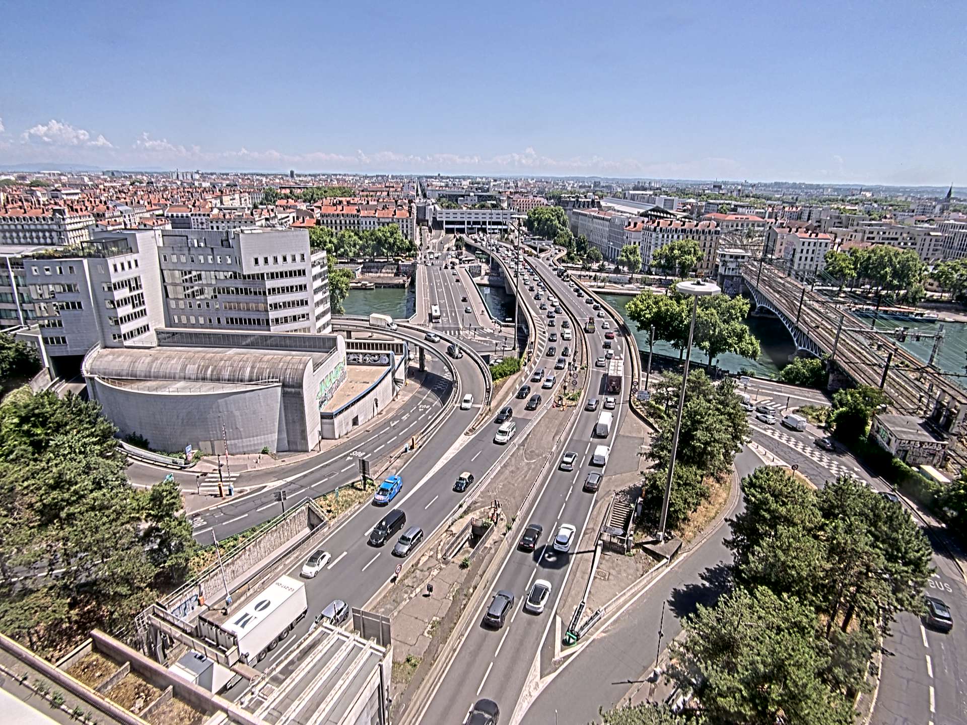 Caméra autoroute à Lyon Perrache à l'entrée Sud du Tunnel sous Fourvière, en direction de Marseille