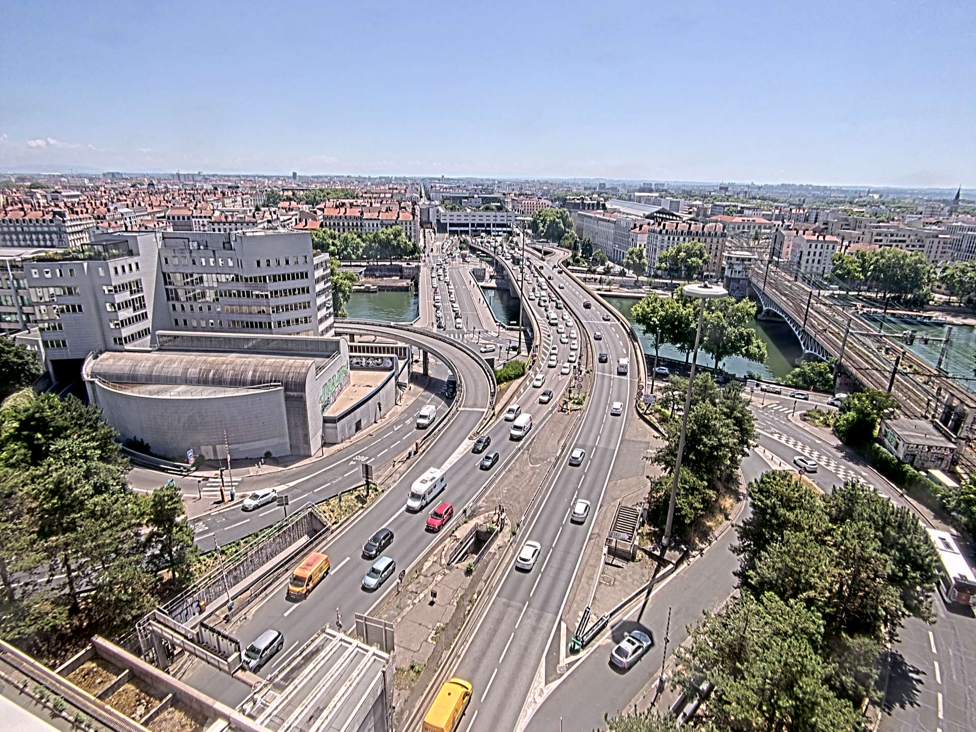 Caméra autoroute à Lyon Perrache à l'entrée Sud du Tunnel sous Fourvière, en direction de Marseille