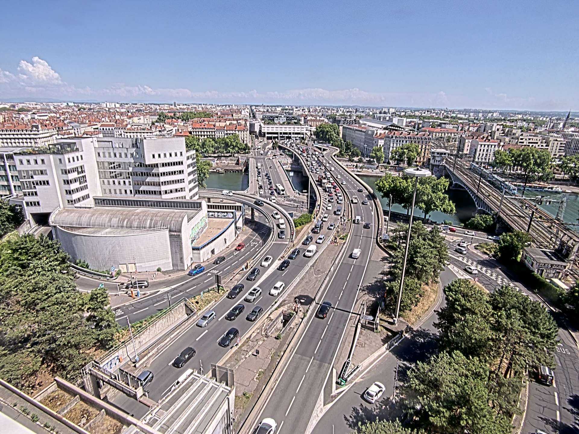 Caméra autoroute à Lyon Perrache à l'entrée Sud du Tunnel sous Fourvière, en direction de Marseille