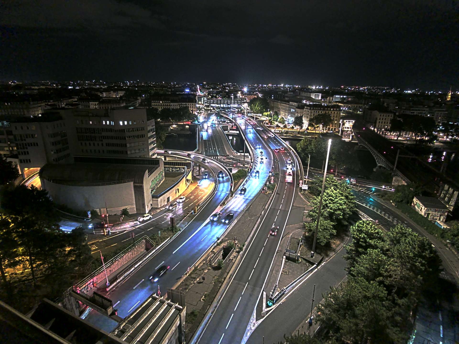 Caméra autoroute à Lyon Perrache à l'entrée Sud du Tunnel sous Fourvière, en direction de Marseille