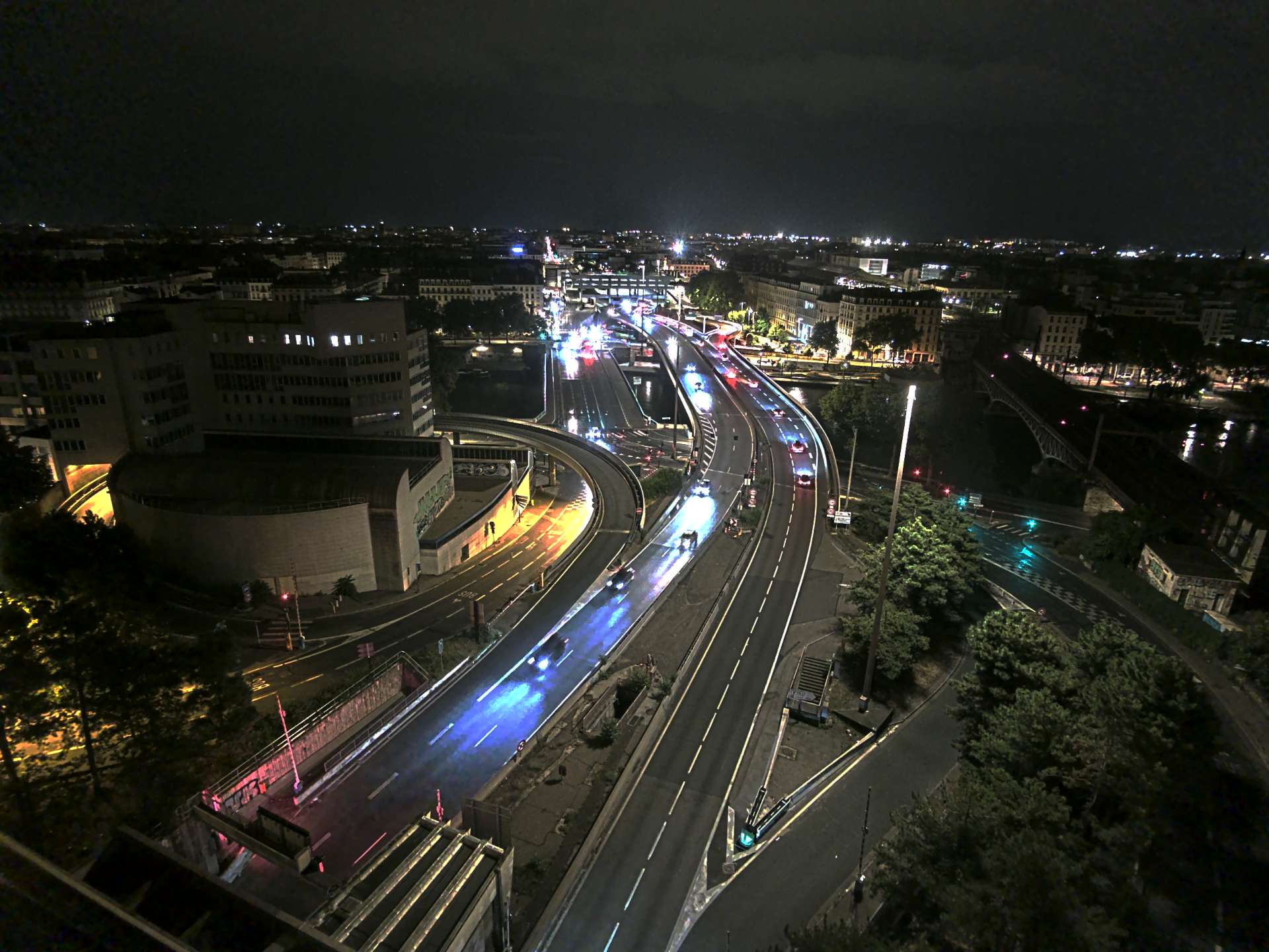 Caméra autoroute à Lyon Perrache à l'entrée Sud du Tunnel sous Fourvière, en direction de Marseille