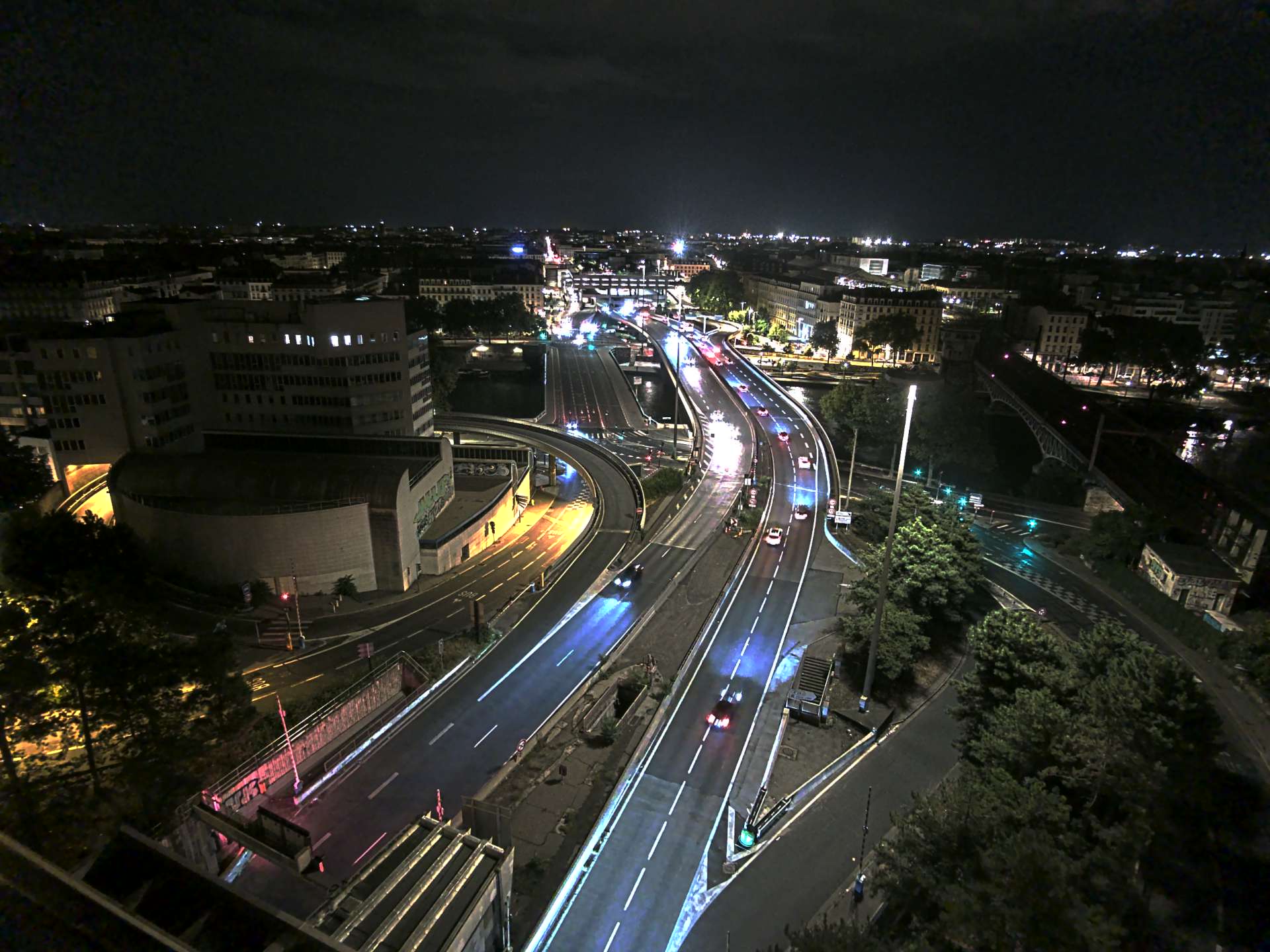Caméra autoroute à Lyon Perrache à l'entrée Sud du Tunnel sous Fourvière, en direction de Marseille