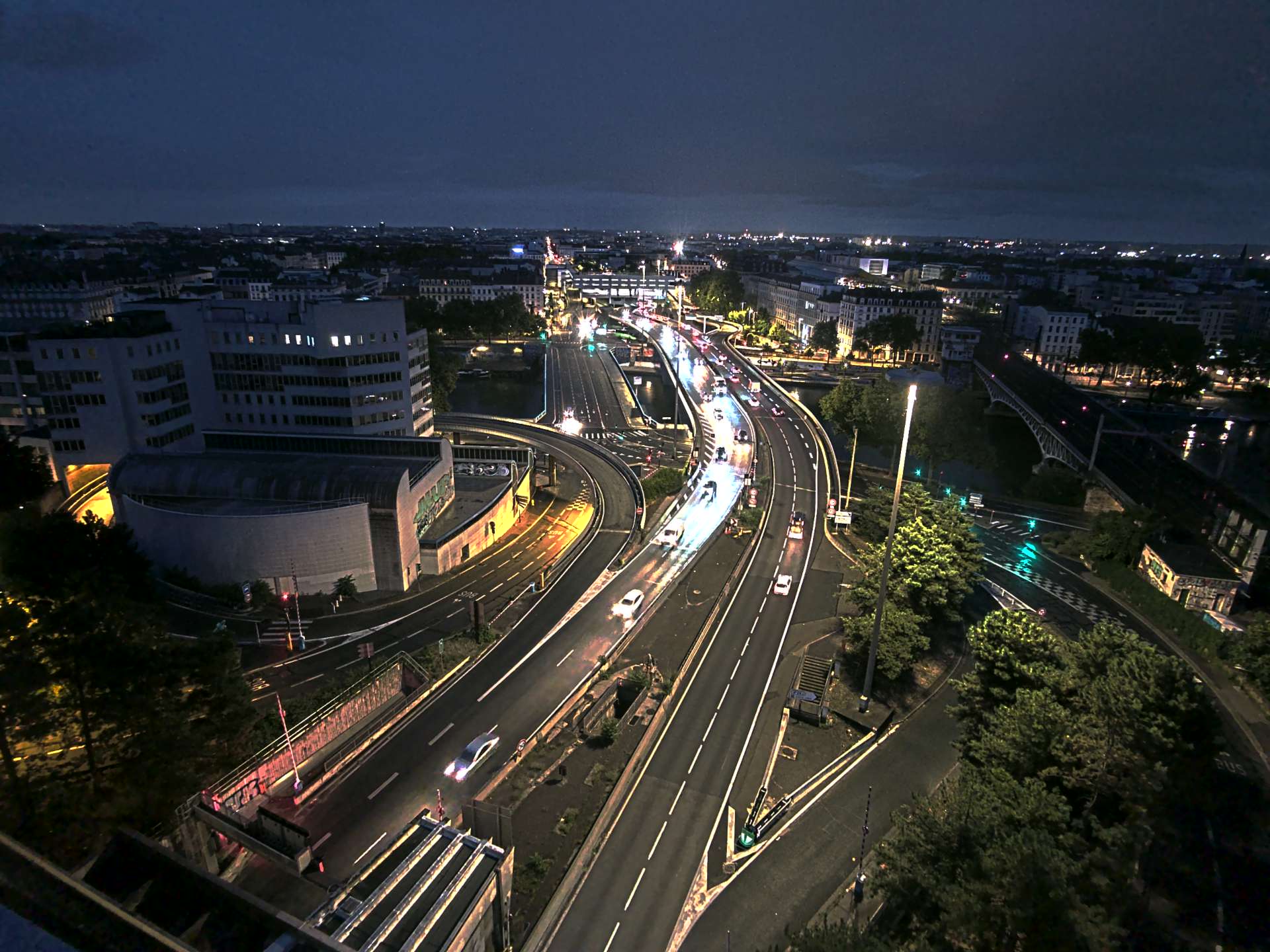 Caméra autoroute à Lyon Perrache à l'entrée Sud du Tunnel sous Fourvière, en direction de Marseille
