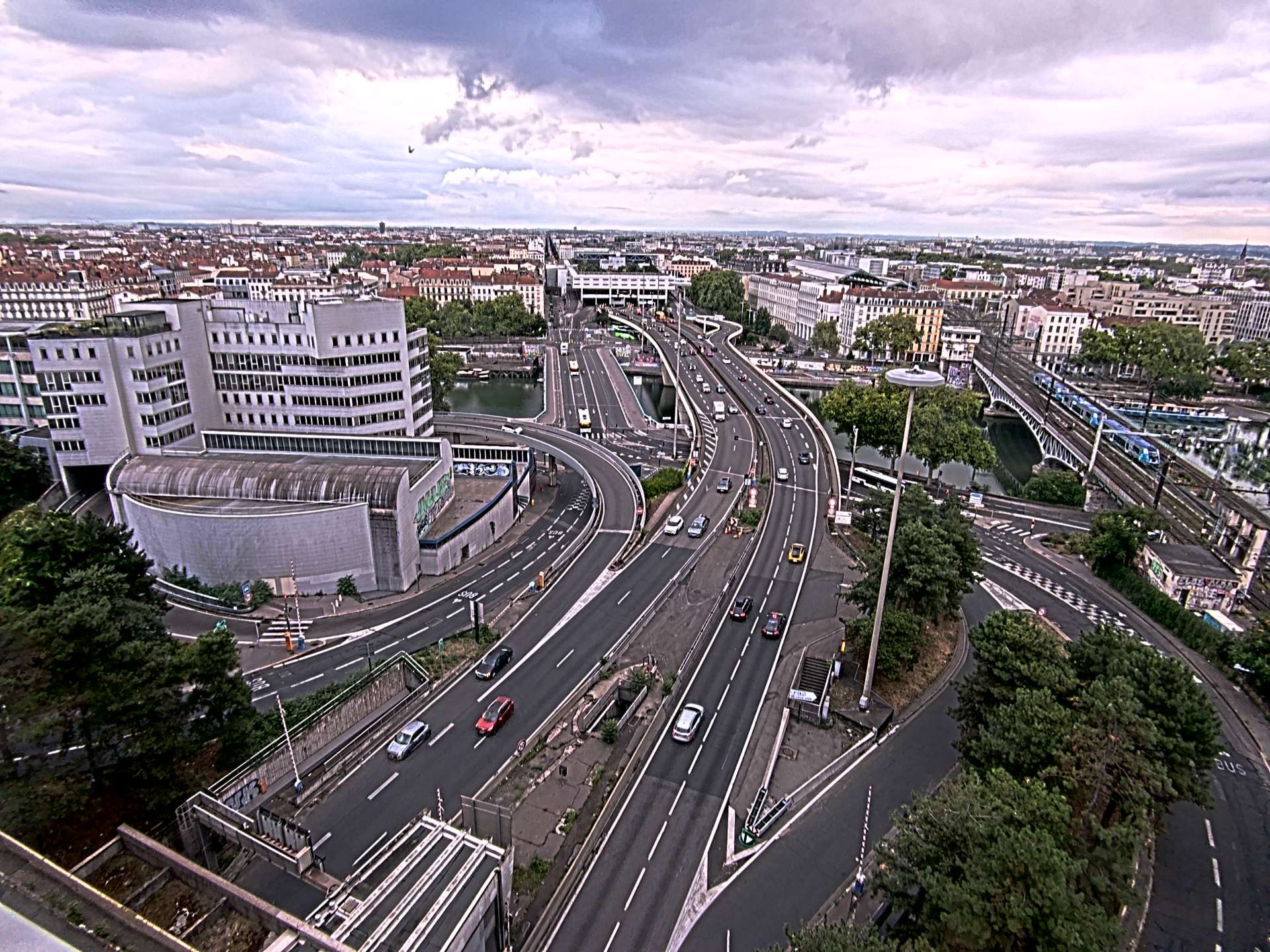 Caméra autoroute à Lyon Perrache à l'entrée Sud du Tunnel sous Fourvière, en direction de Marseille