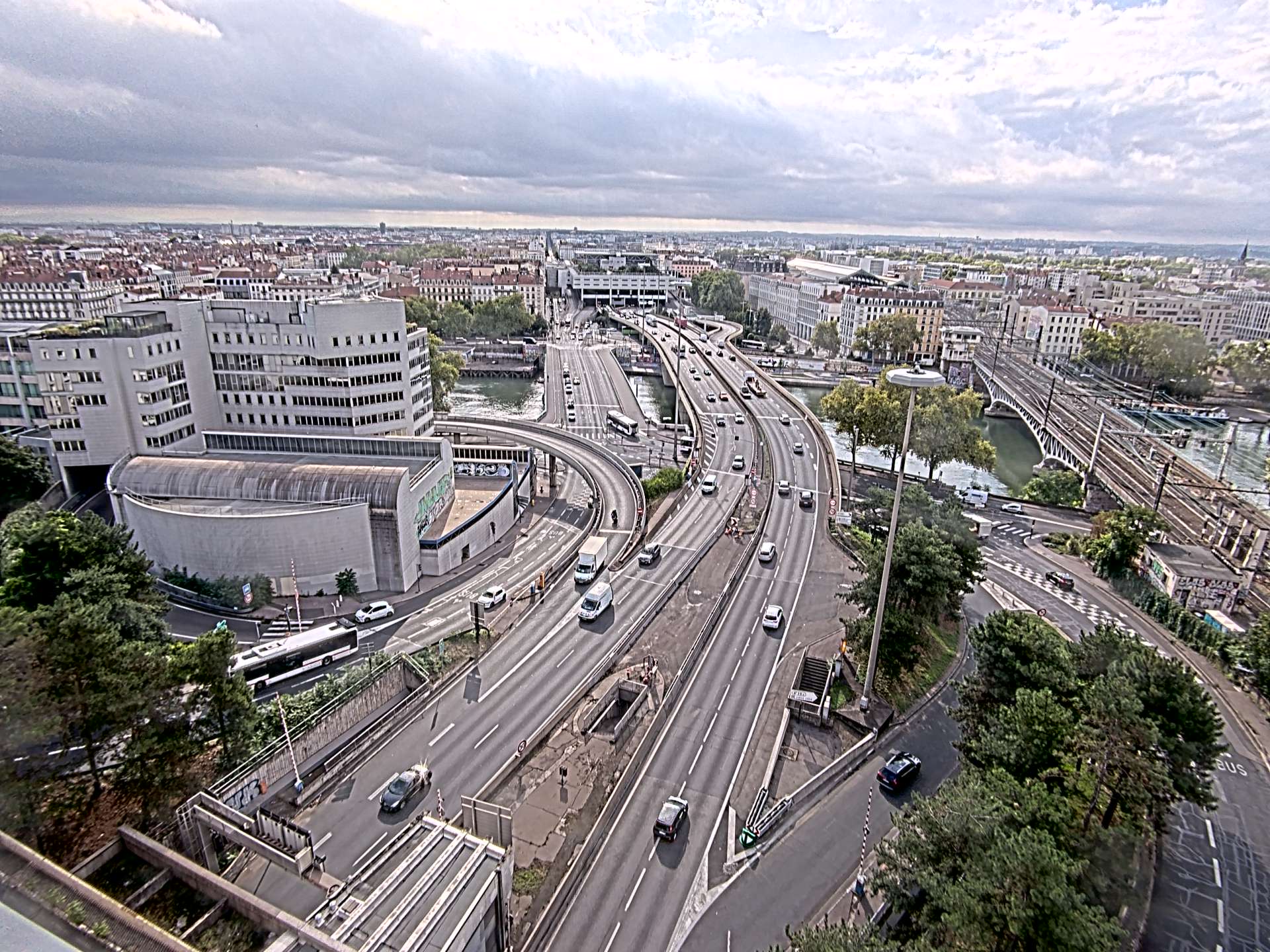 Caméra autoroute à Lyon Perrache à l'entrée Sud du Tunnel sous Fourvière, en direction de Marseille