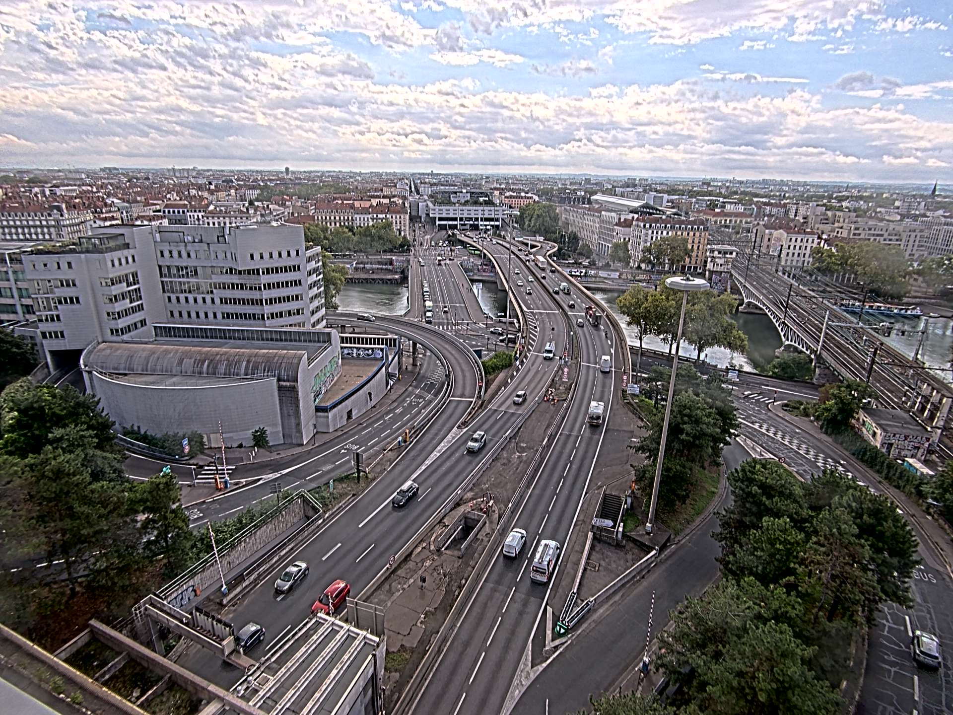Caméra autoroute à Lyon Perrache à l'entrée Sud du Tunnel sous Fourvière, en direction de Marseille