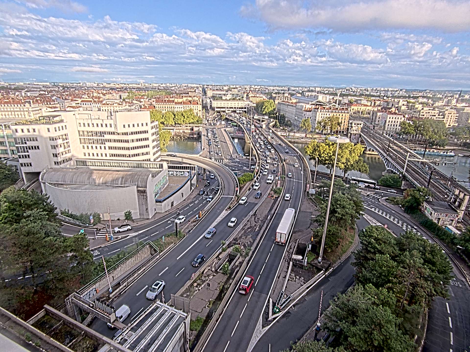 Caméra autoroute à Lyon Perrache à l'entrée Sud du Tunnel sous Fourvière, en direction de Marseille