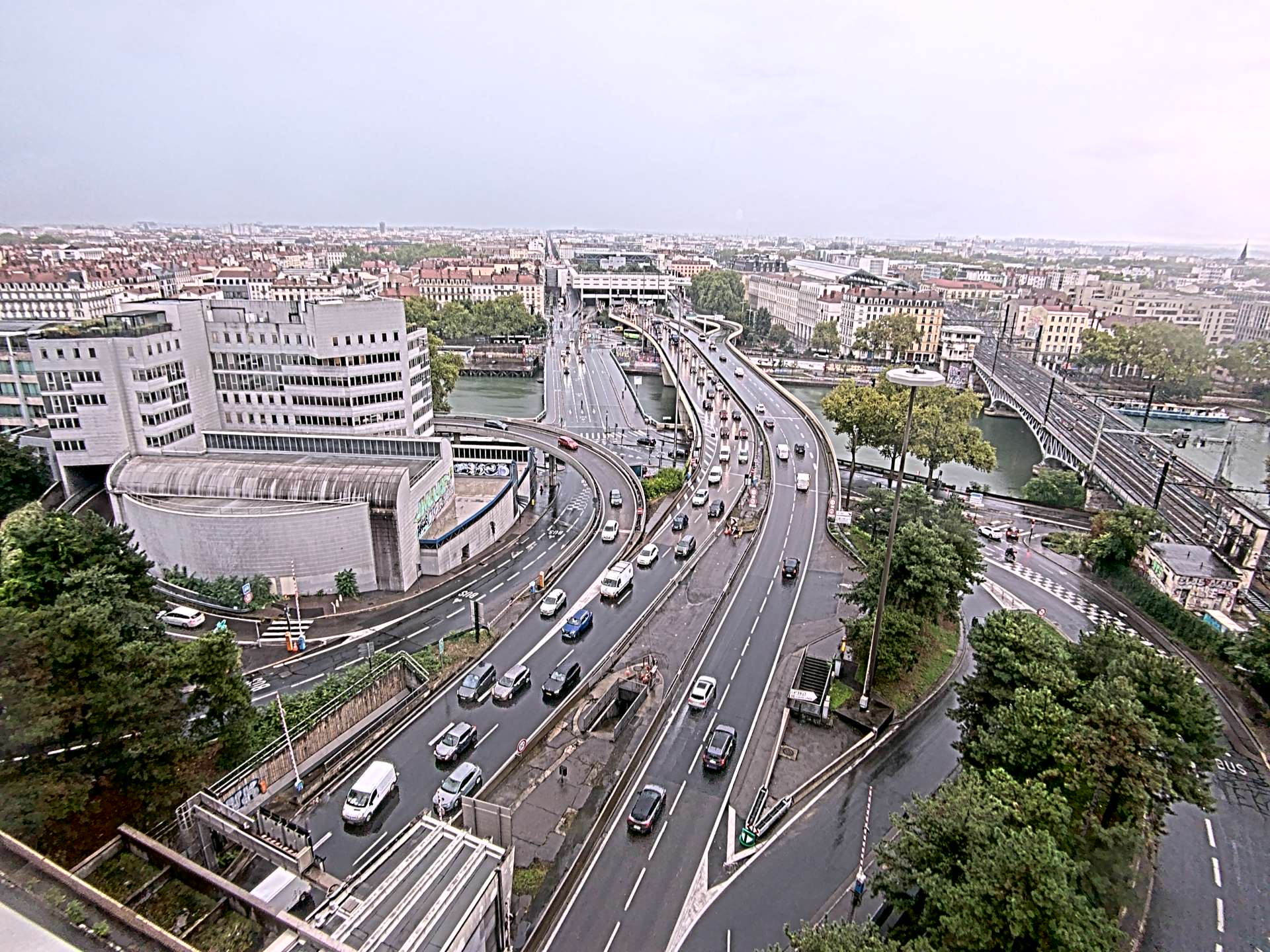 Caméra autoroute à Lyon Perrache à l'entrée Sud du Tunnel sous Fourvière, en direction de Marseille