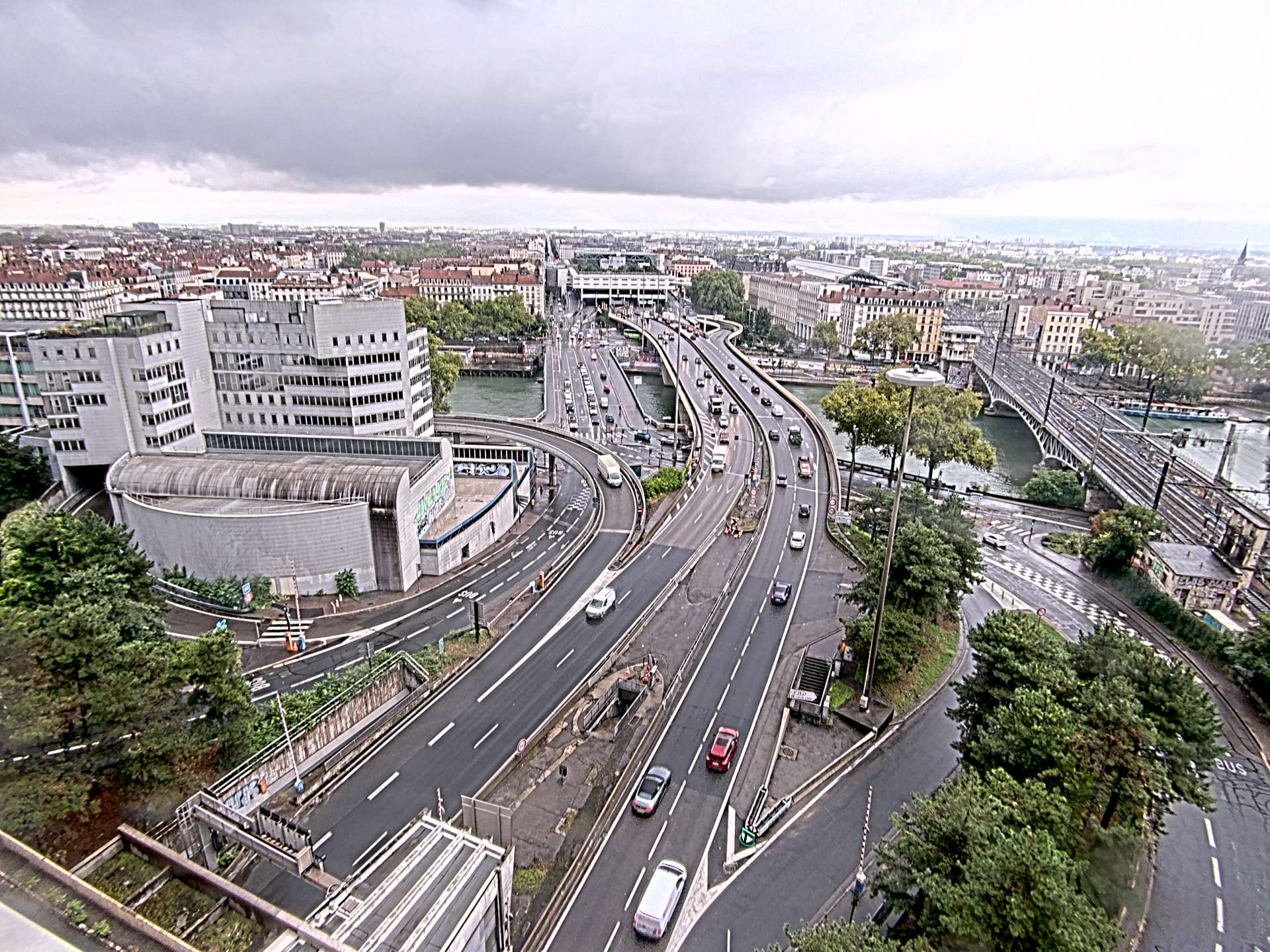 Caméra autoroute à Lyon Perrache à l'entrée Sud du Tunnel sous Fourvière, en direction de Marseille