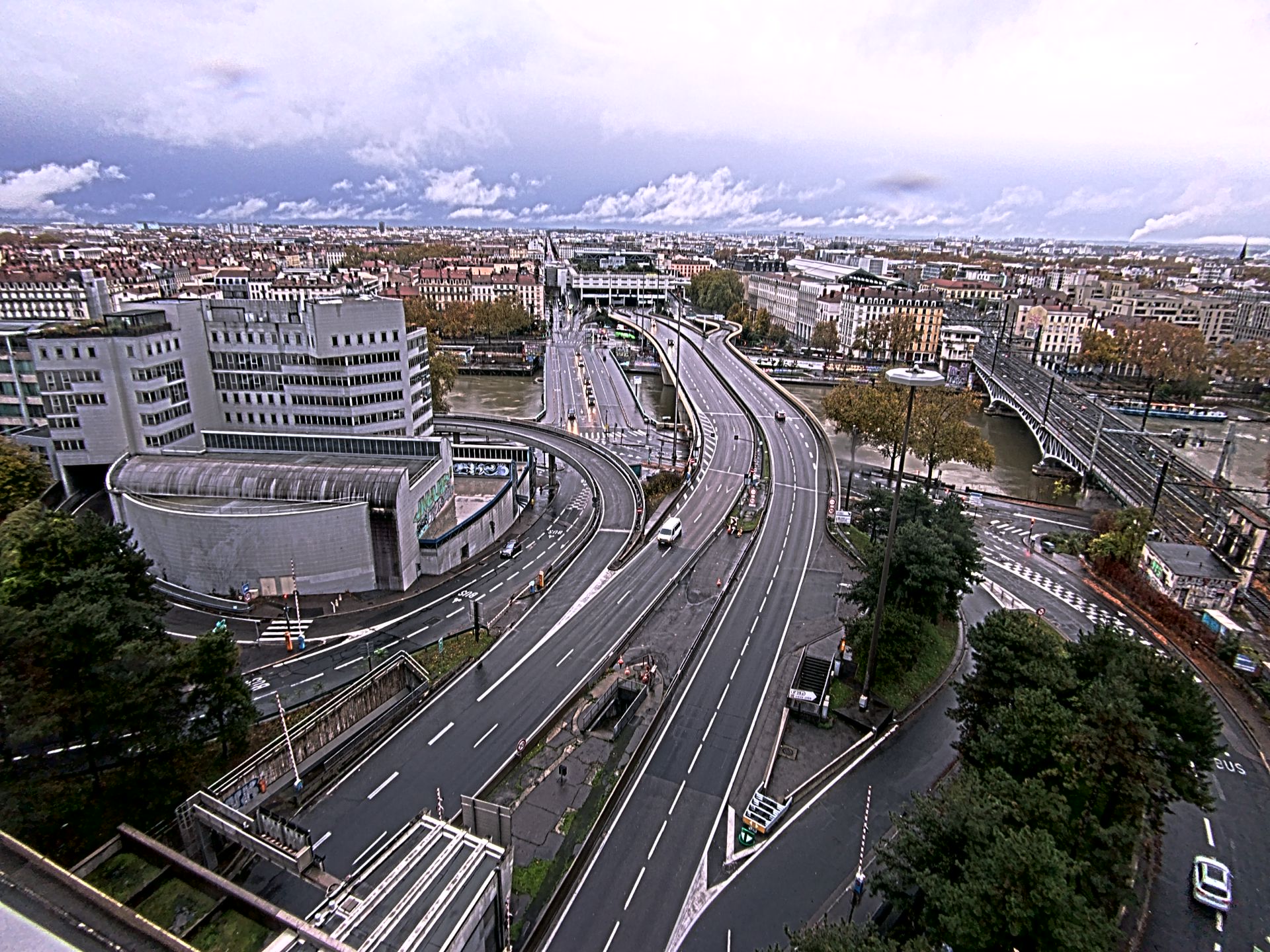 Caméra autoroute à Lyon Perrache à l'entrée Sud du Tunnel sous Fourvière, en direction de Marseille