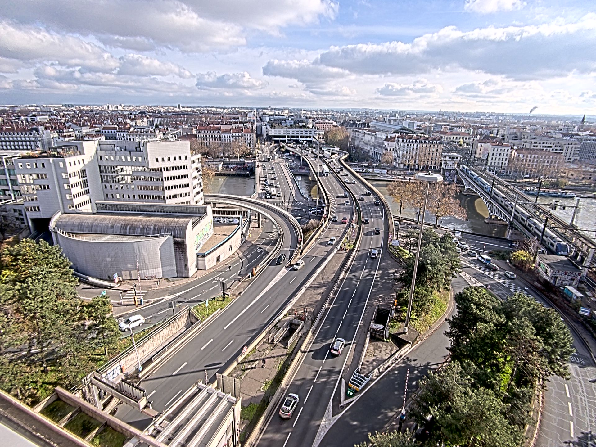 Caméra autoroute à Lyon Perrache à l'entrée Sud du Tunnel sous Fourvière, en direction de Marseille
