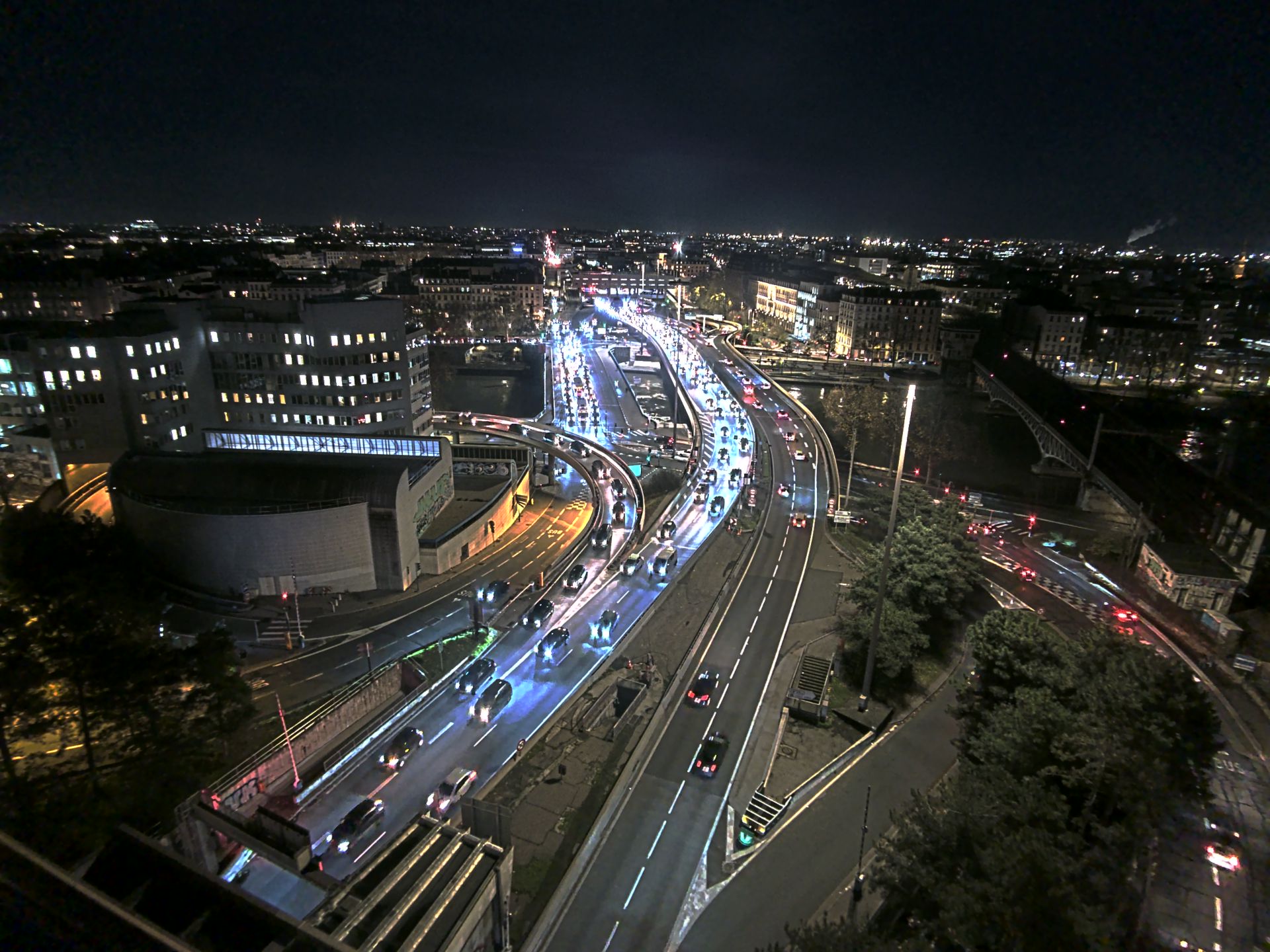 Caméra autoroute à Lyon Perrache à l'entrée Sud du Tunnel sous Fourvière, en direction de Marseille