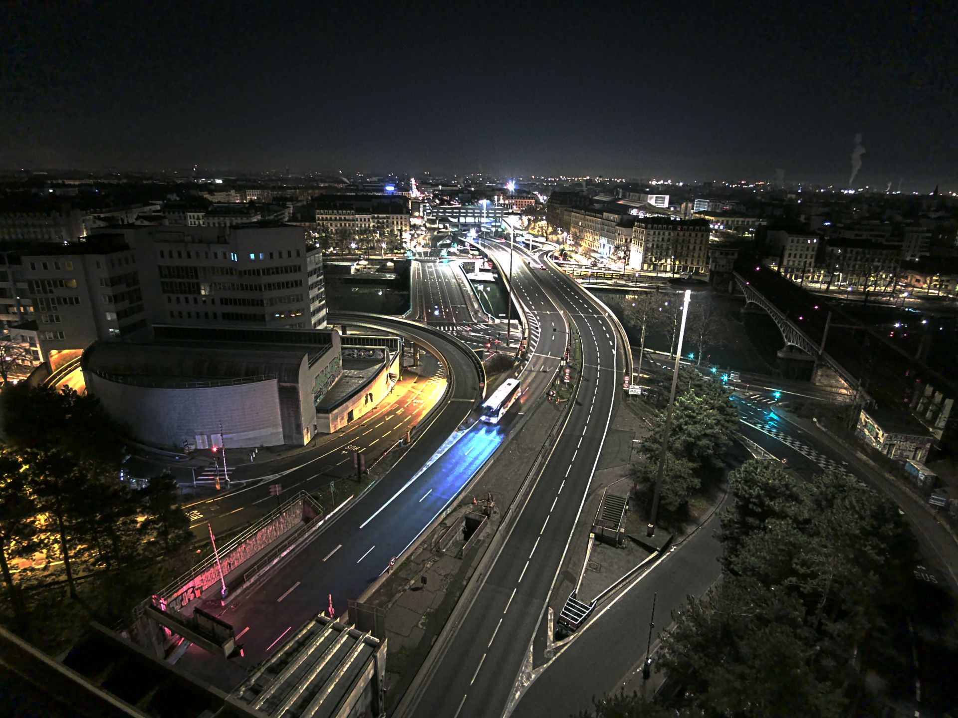 Caméra autoroute à Lyon Perrache à l'entrée Sud du Tunnel sous Fourvière, en direction de Marseille