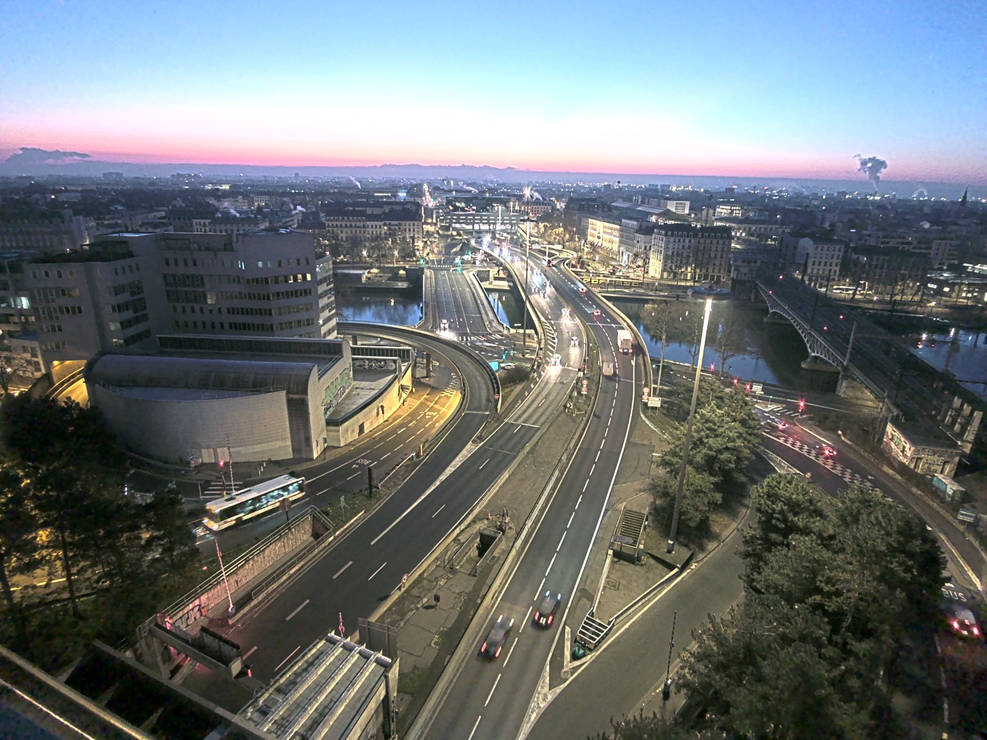 Caméra autoroute à Lyon Perrache à l'entrée Sud du Tunnel sous Fourvière, en direction de Marseille