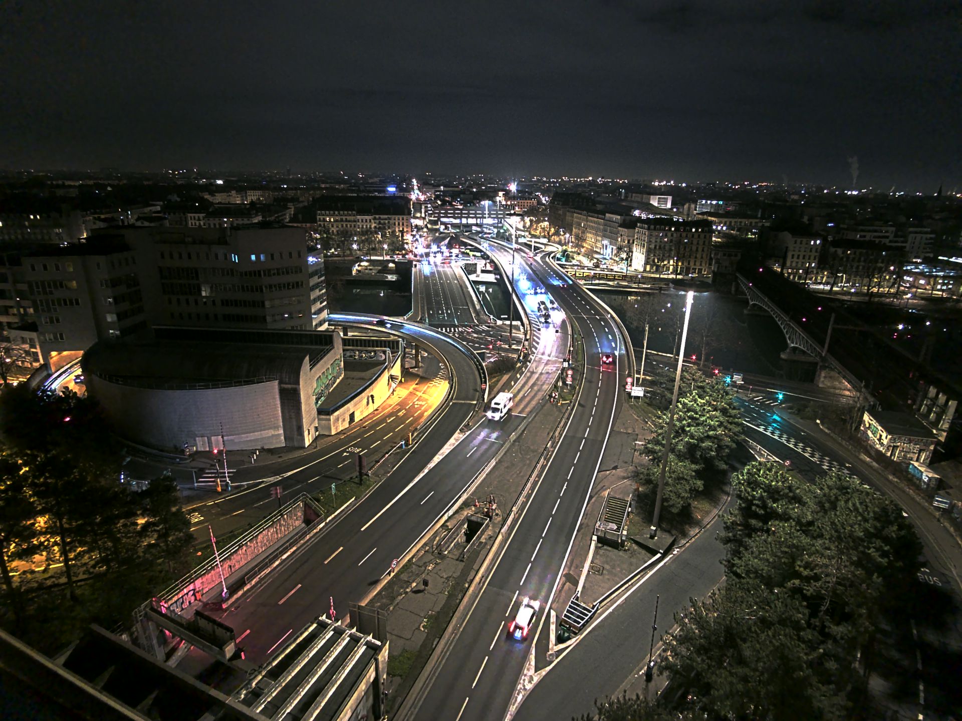 Caméra autoroute à Lyon Perrache à l'entrée Sud du Tunnel sous Fourvière, en direction de Marseille