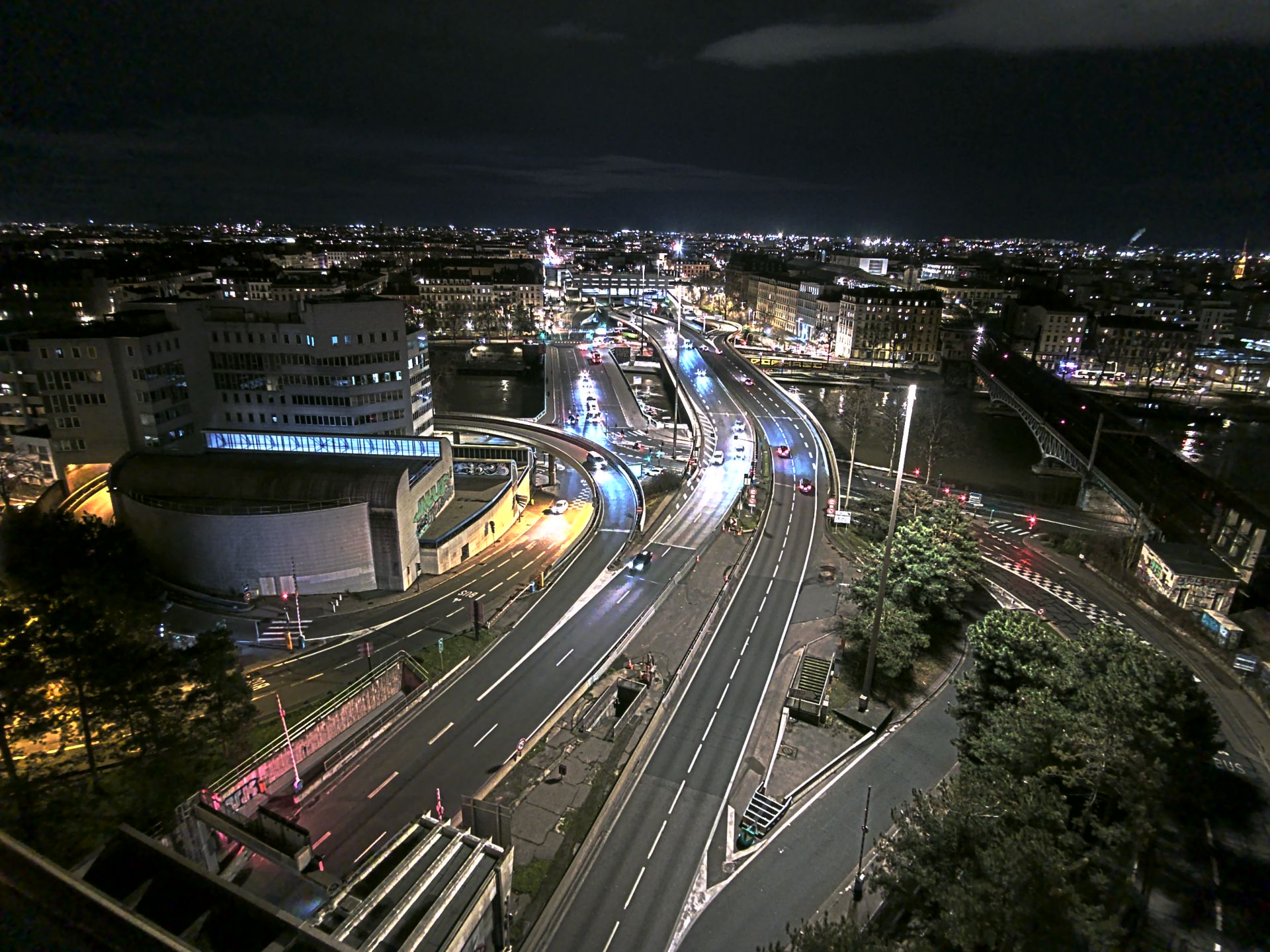 Caméra autoroute à Lyon Perrache à l'entrée Sud du Tunnel sous Fourvière, en direction de Marseille
