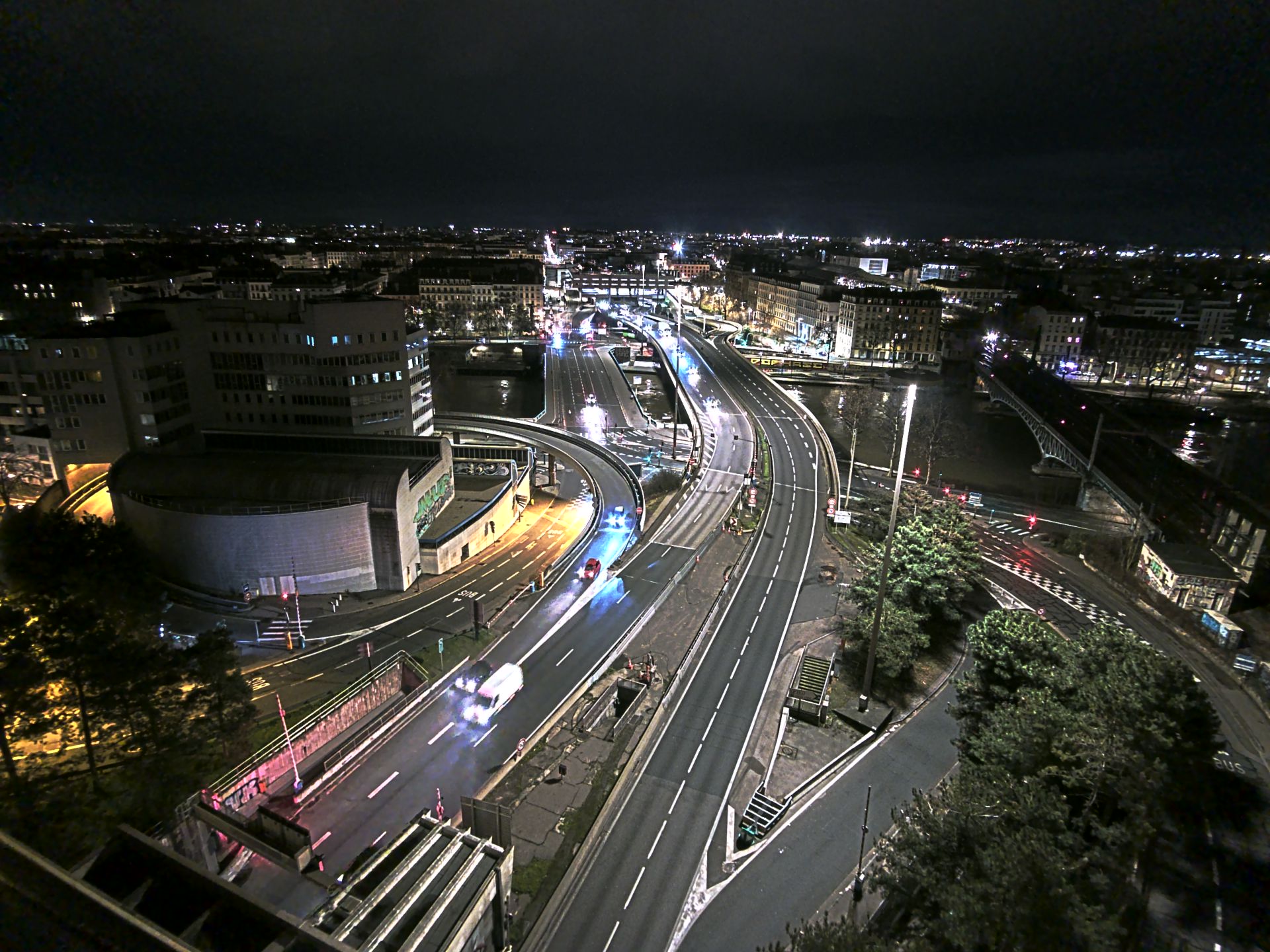 Caméra autoroute à Lyon Perrache à l'entrée Sud du Tunnel sous Fourvière, en direction de Marseille