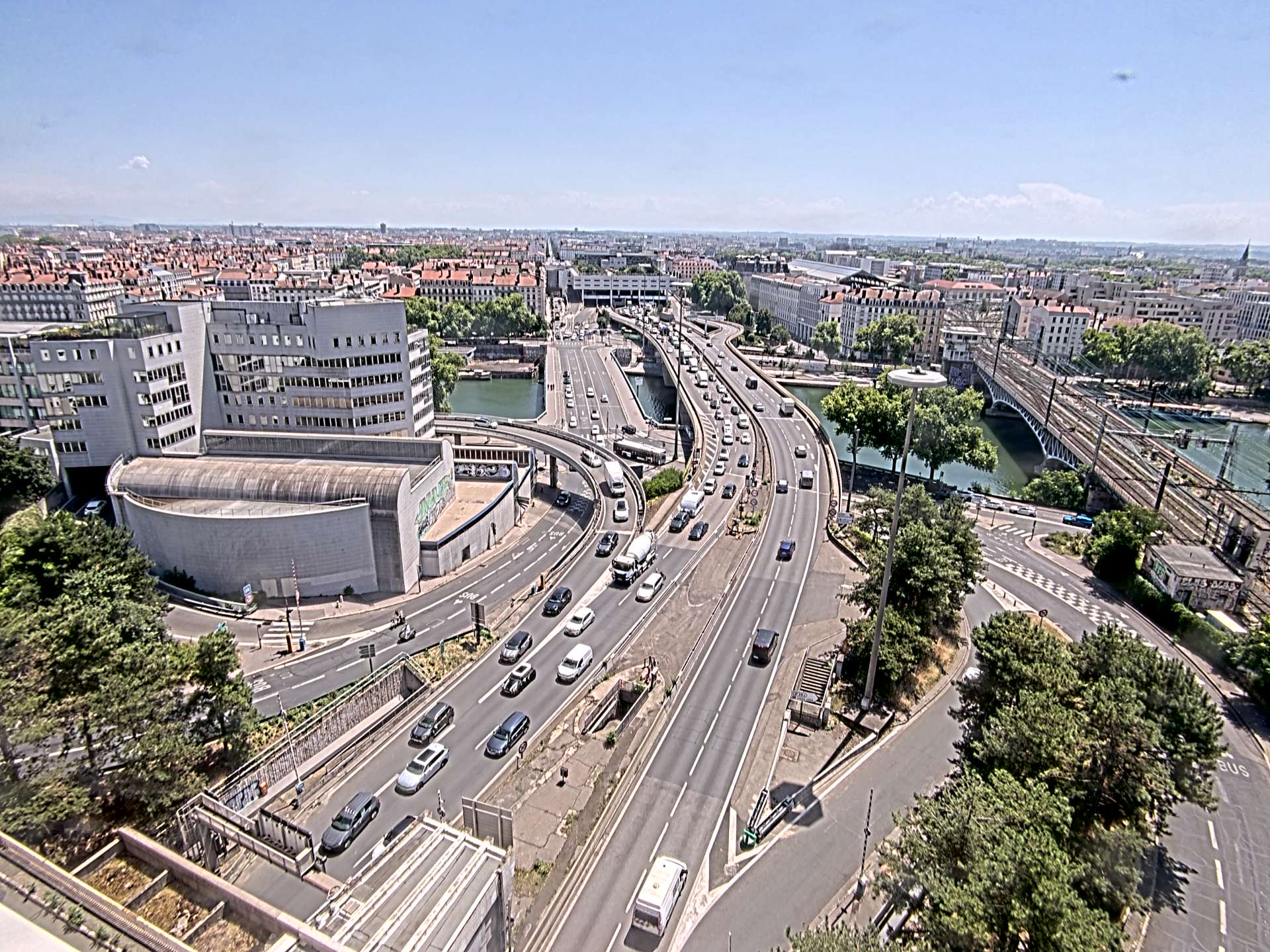 Caméra autoroute à Lyon Perrache à l'entrée Sud du Tunnel sous Fourvière, en direction de Marseille