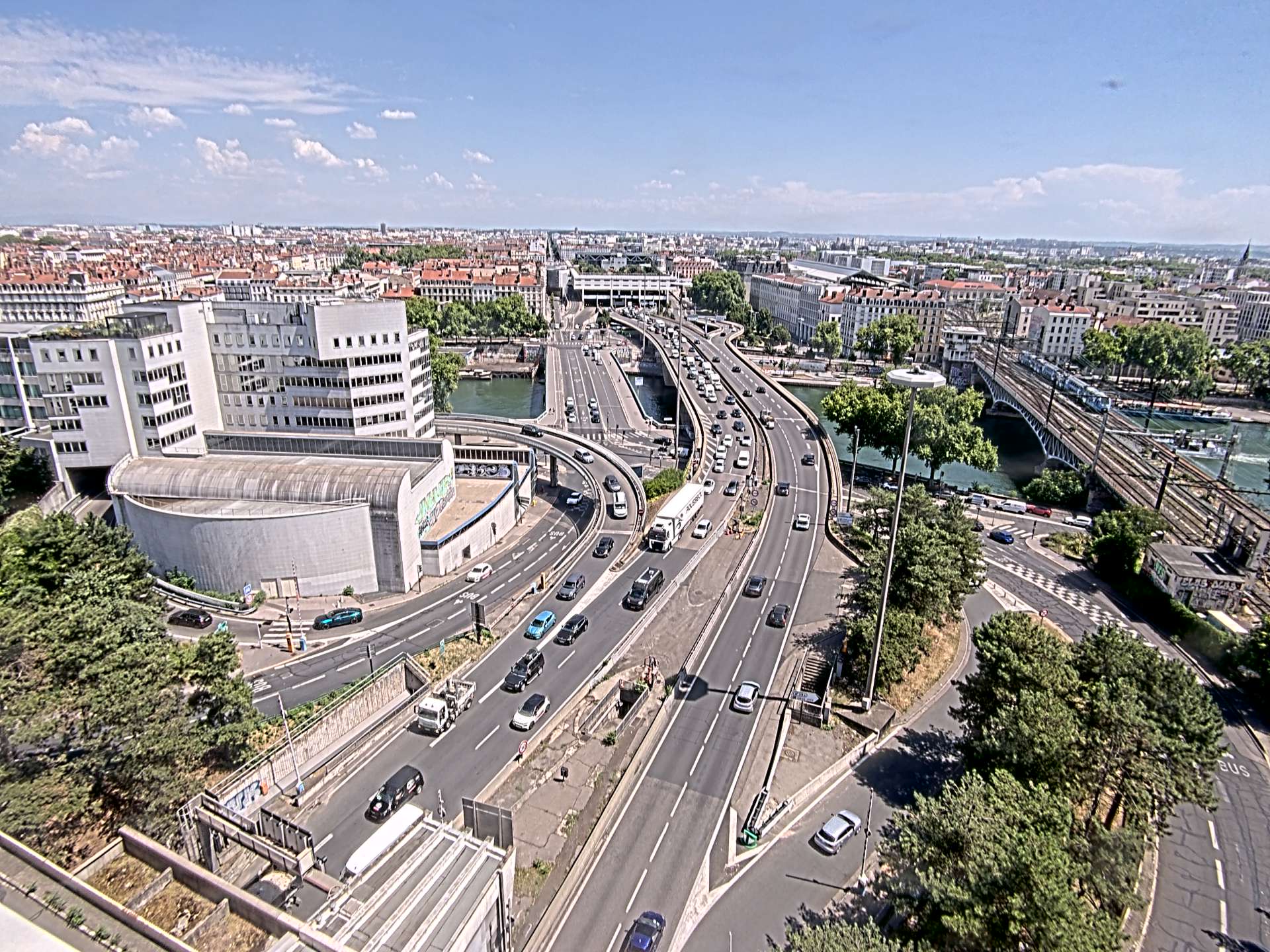 Caméra autoroute à Lyon Perrache à l'entrée Sud du Tunnel sous Fourvière, en direction de Marseille