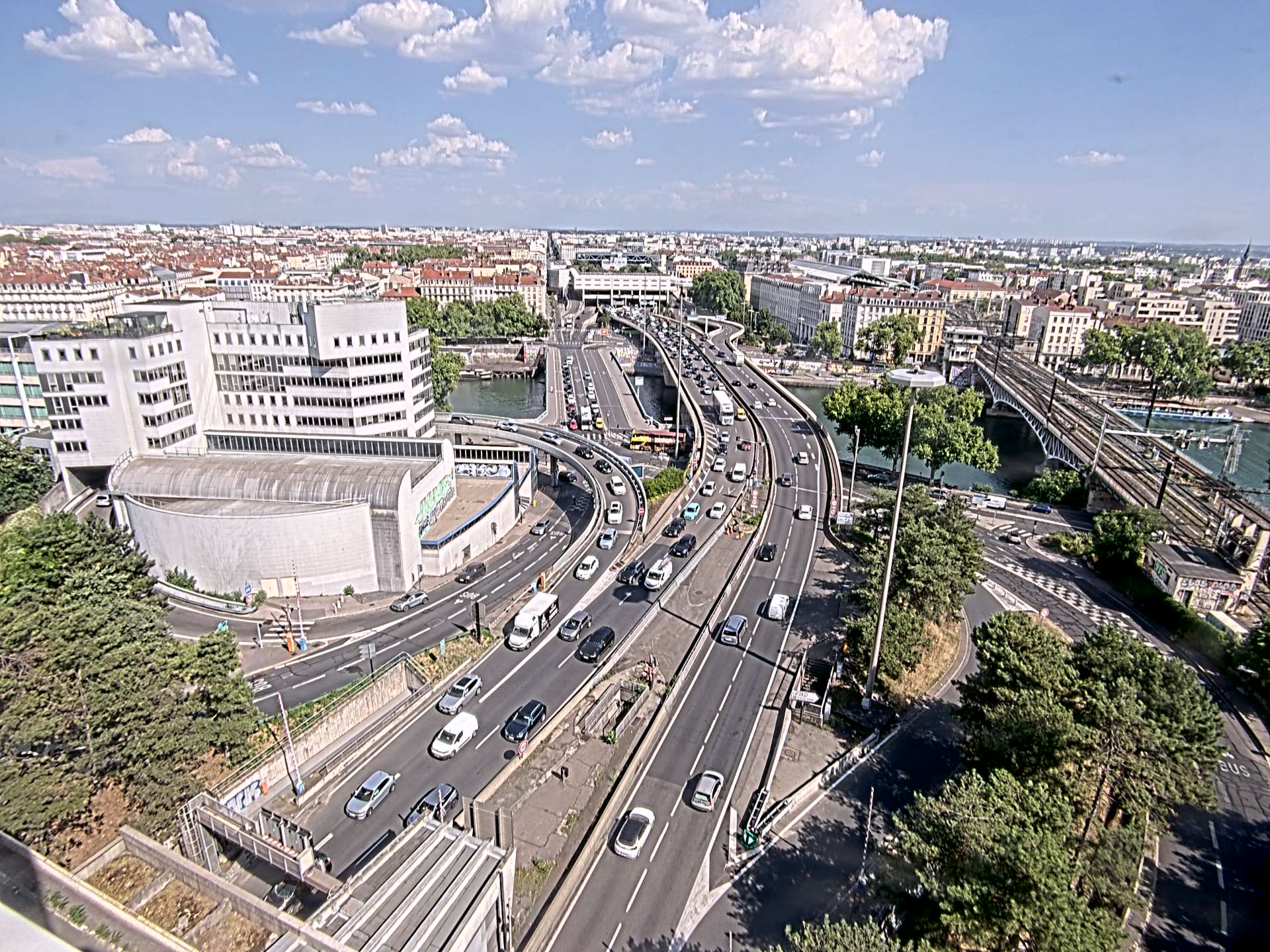 Caméra autoroute à Lyon Perrache à l'entrée Sud du Tunnel sous Fourvière, en direction de Marseille