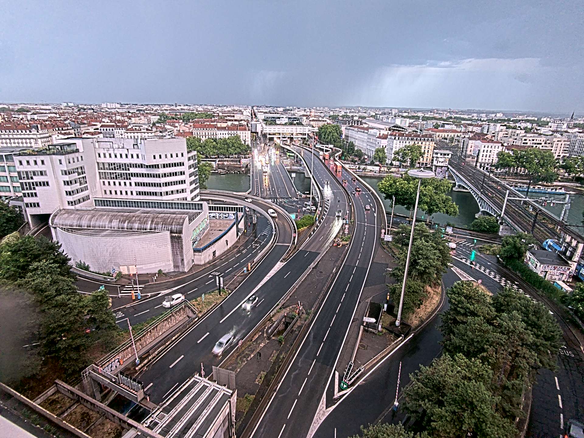 Caméra autoroute à Lyon Perrache à l'entrée Sud du Tunnel sous Fourvière, en direction de Marseille