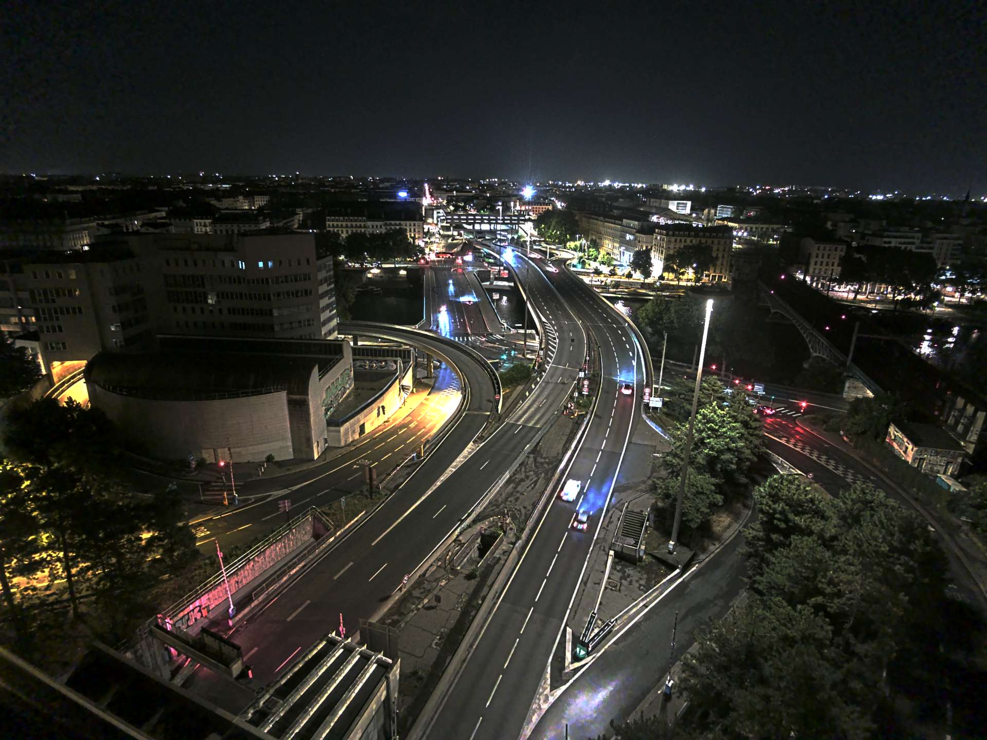 Caméra autoroute à Lyon Perrache à l'entrée Sud du Tunnel sous Fourvière, en direction de Marseille
