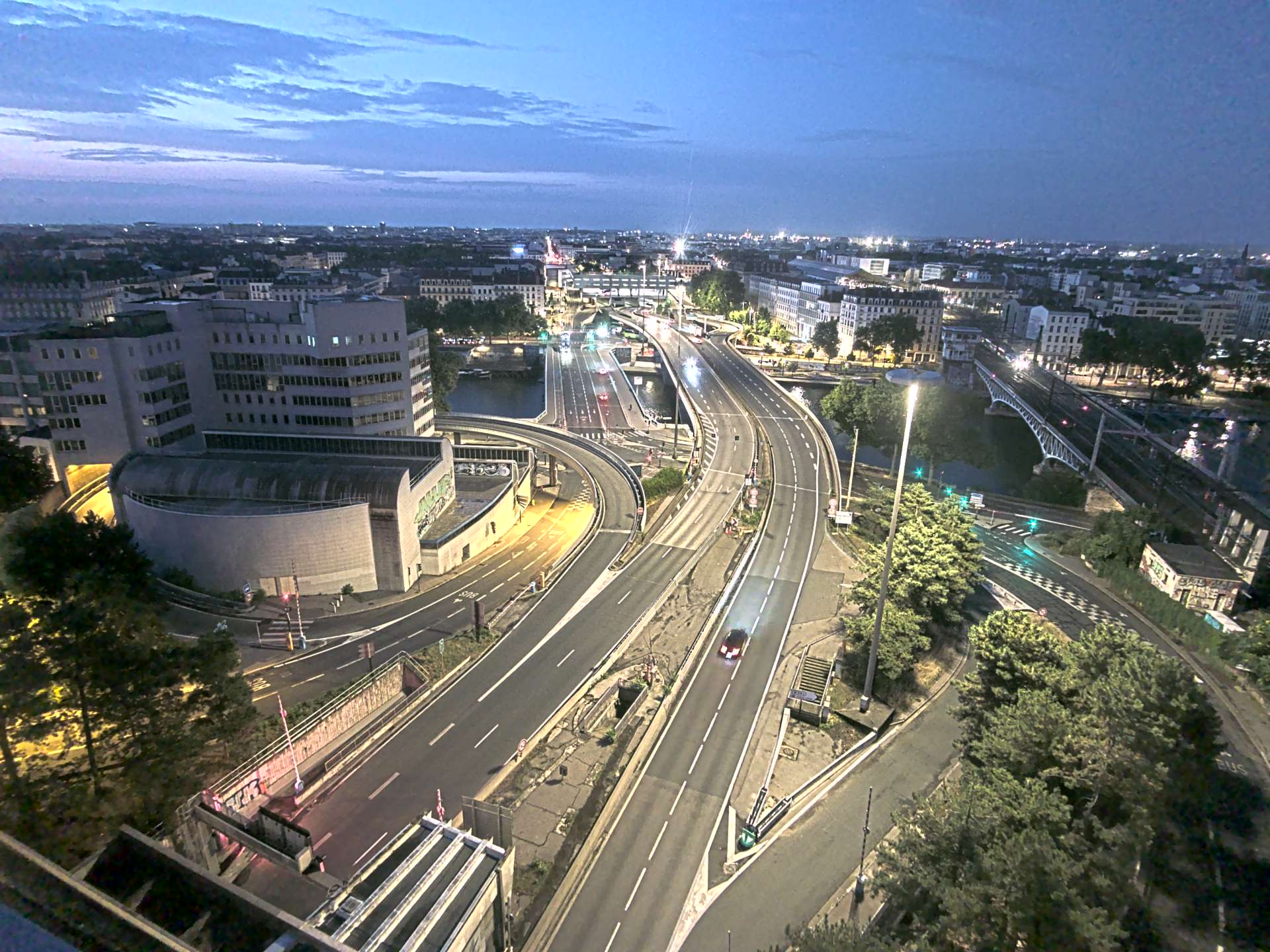 Caméra autoroute à Lyon Perrache à l'entrée Sud du Tunnel sous Fourvière, en direction de Marseille