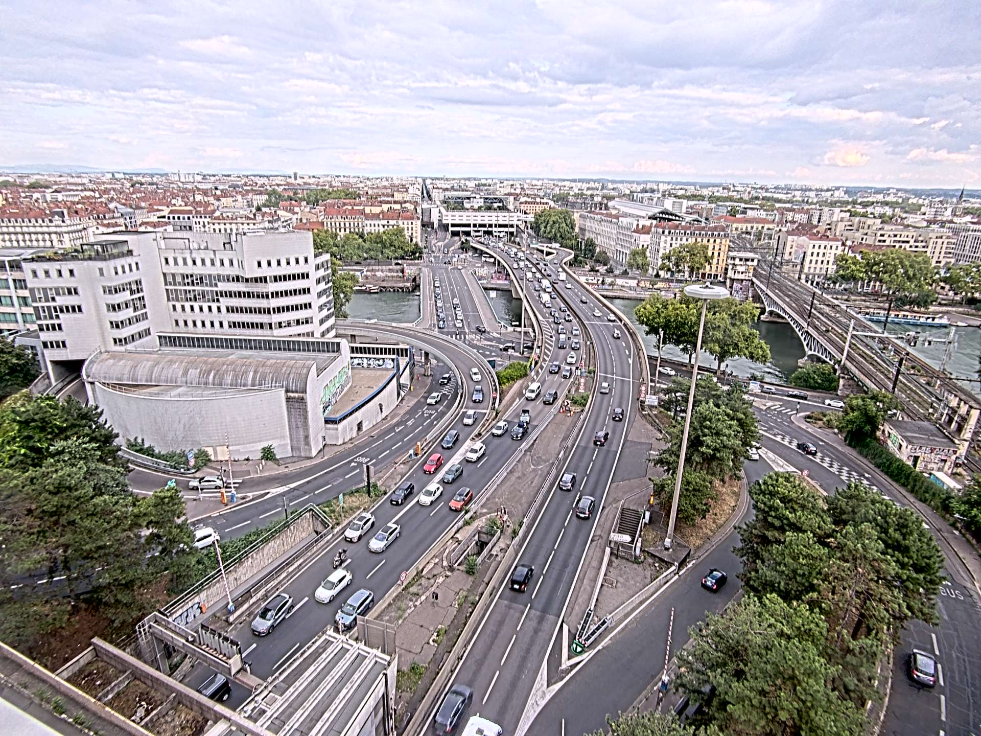 Caméra autoroute à Lyon Perrache à l'entrée Sud du Tunnel sous Fourvière, en direction de Marseille