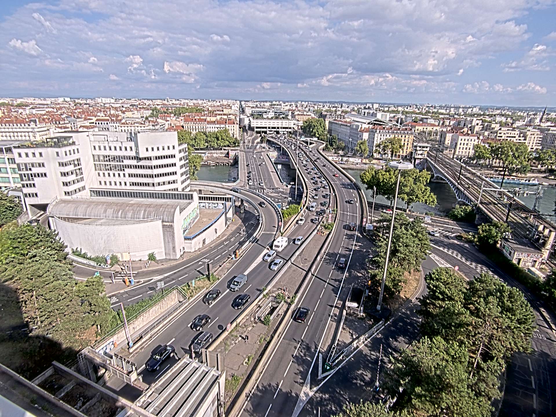 Caméra autoroute à Lyon Perrache à l'entrée Sud du Tunnel sous Fourvière, en direction de Marseille