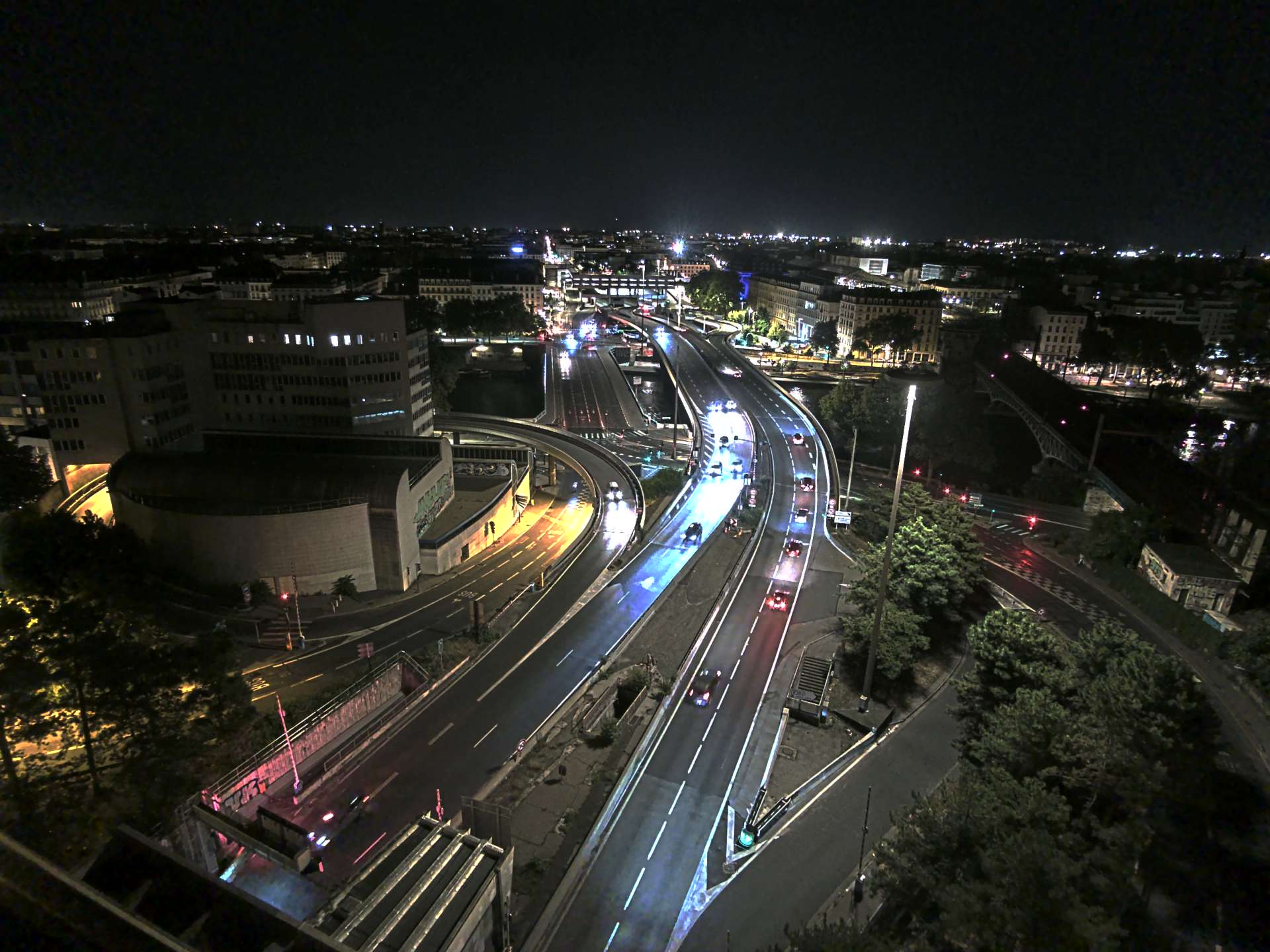 Caméra autoroute à Lyon Perrache à l'entrée Sud du Tunnel sous Fourvière, en direction de Marseille
