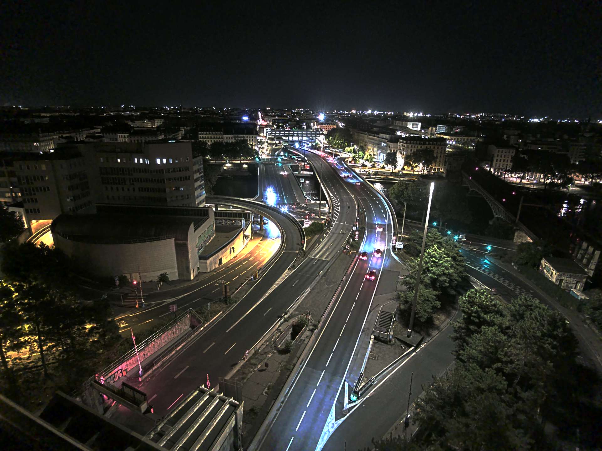 Caméra autoroute à Lyon Perrache à l'entrée Sud du Tunnel sous Fourvière, en direction de Marseille