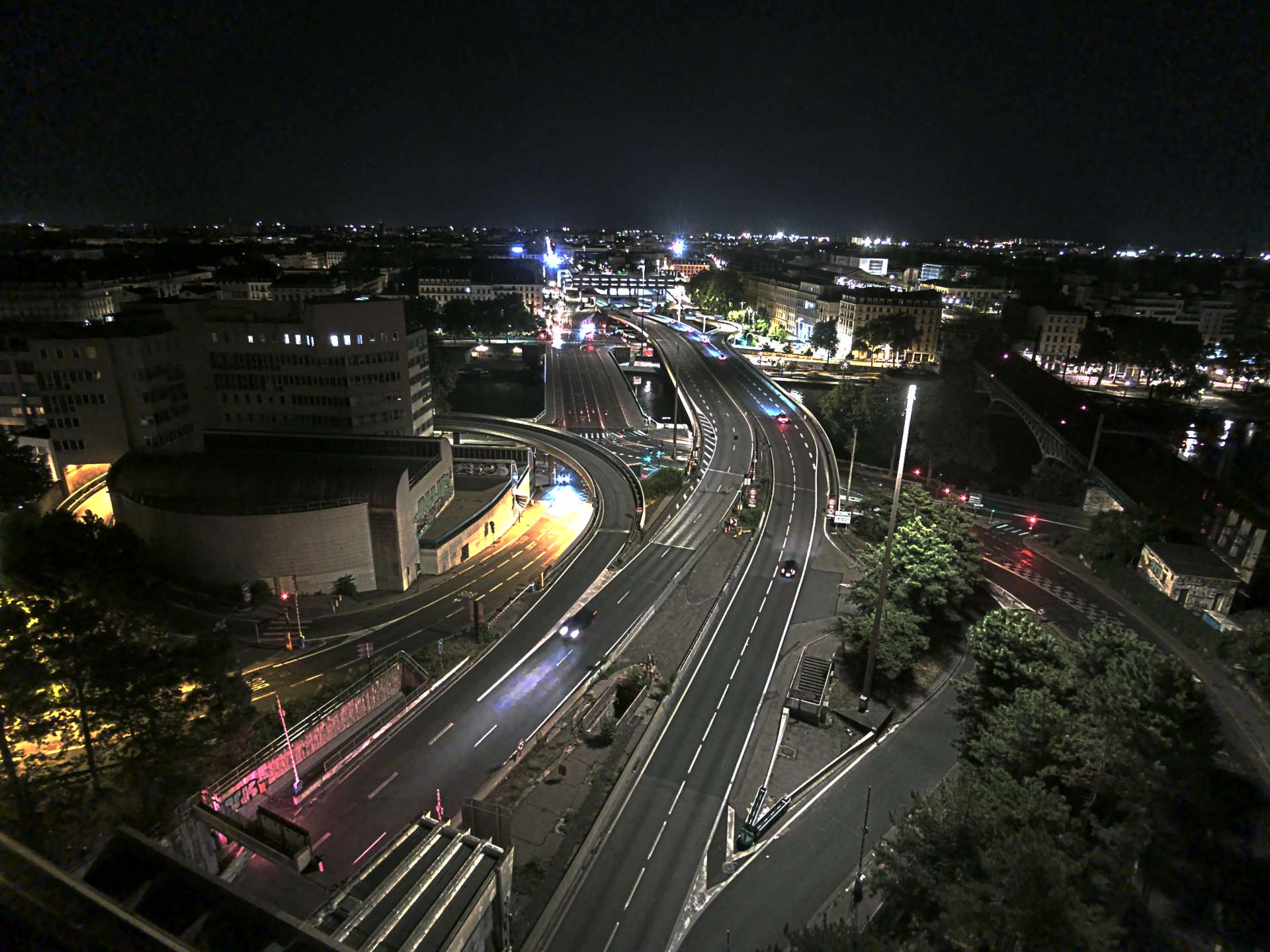Caméra autoroute à Lyon Perrache à l'entrée Sud du Tunnel sous Fourvière, en direction de Marseille