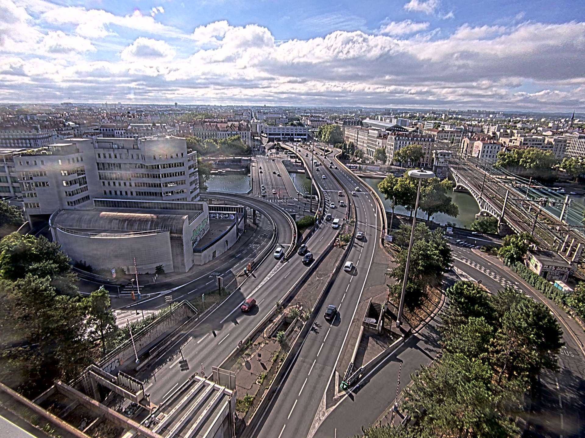 Caméra autoroute à Lyon Perrache à l'entrée Sud du Tunnel sous Fourvière, en direction de Marseille