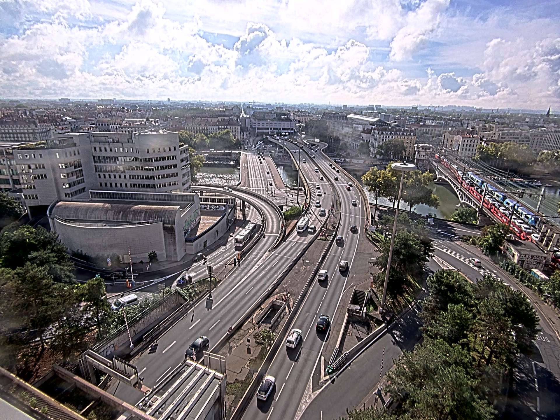 Caméra autoroute à Lyon Perrache à l'entrée Sud du Tunnel sous Fourvière, en direction de Marseille