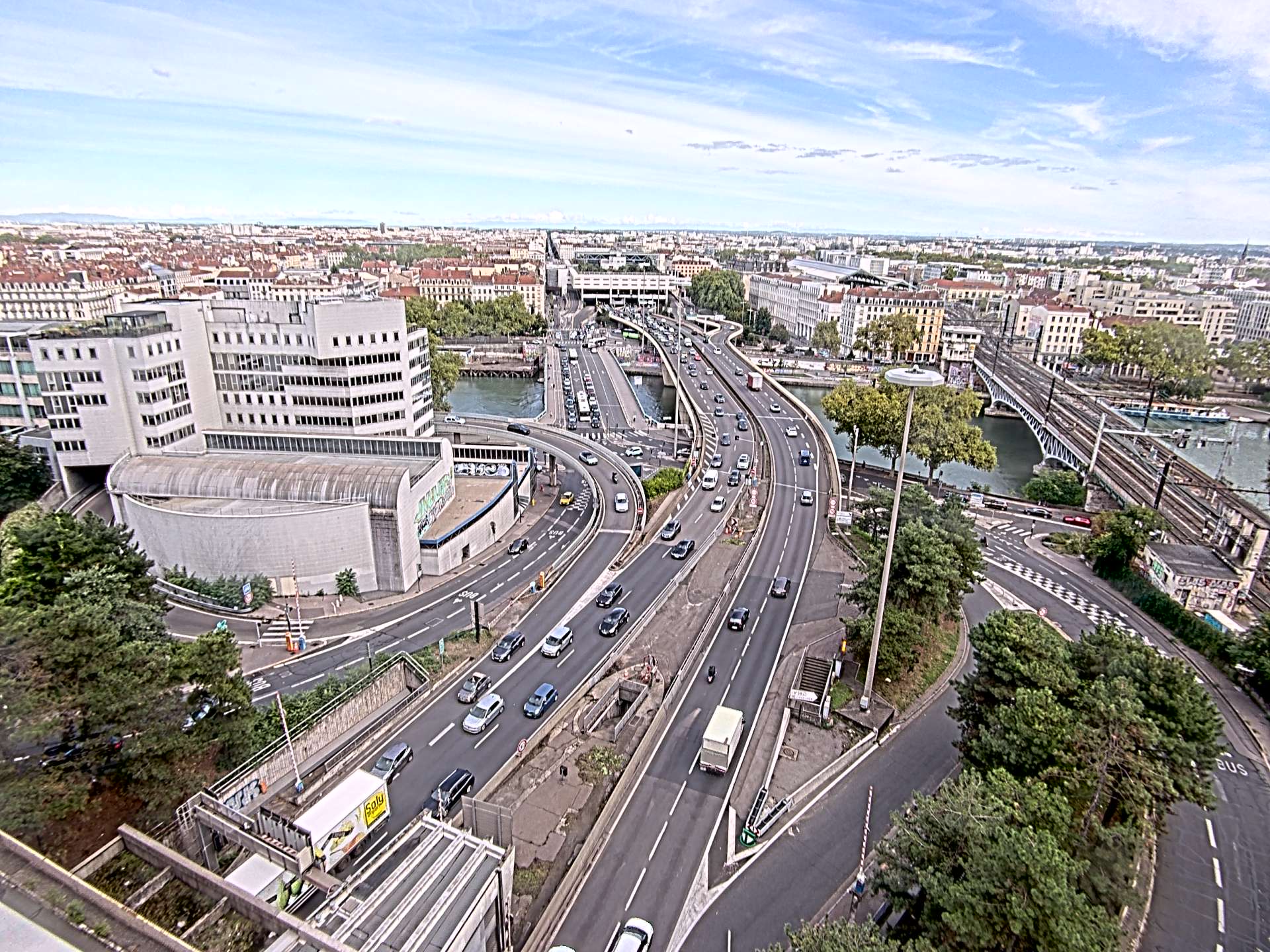 Caméra autoroute à Lyon Perrache à l'entrée Sud du Tunnel sous Fourvière, en direction de Marseille