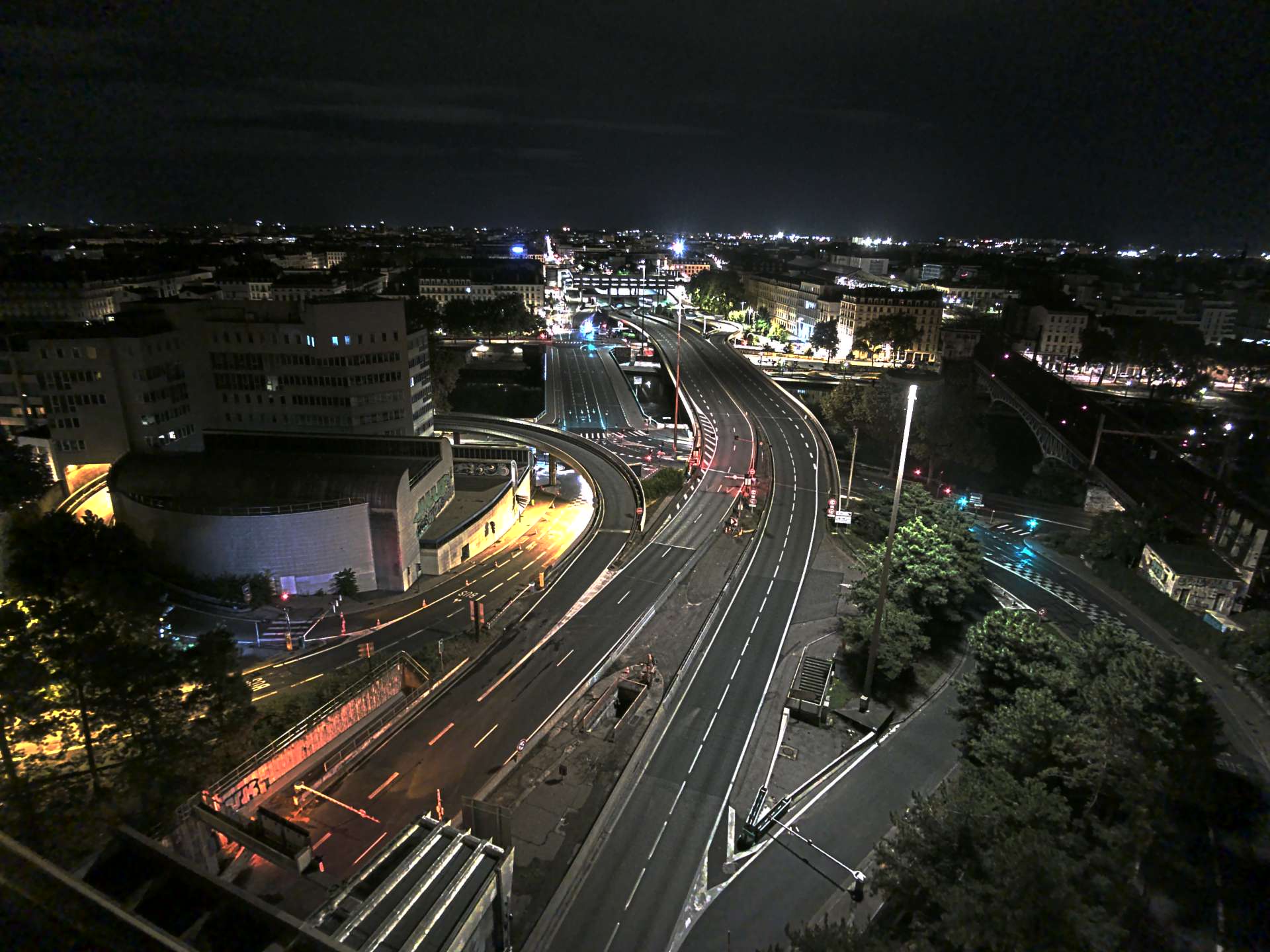 Caméra autoroute à Lyon Perrache à l'entrée Sud du Tunnel sous Fourvière, en direction de Marseille