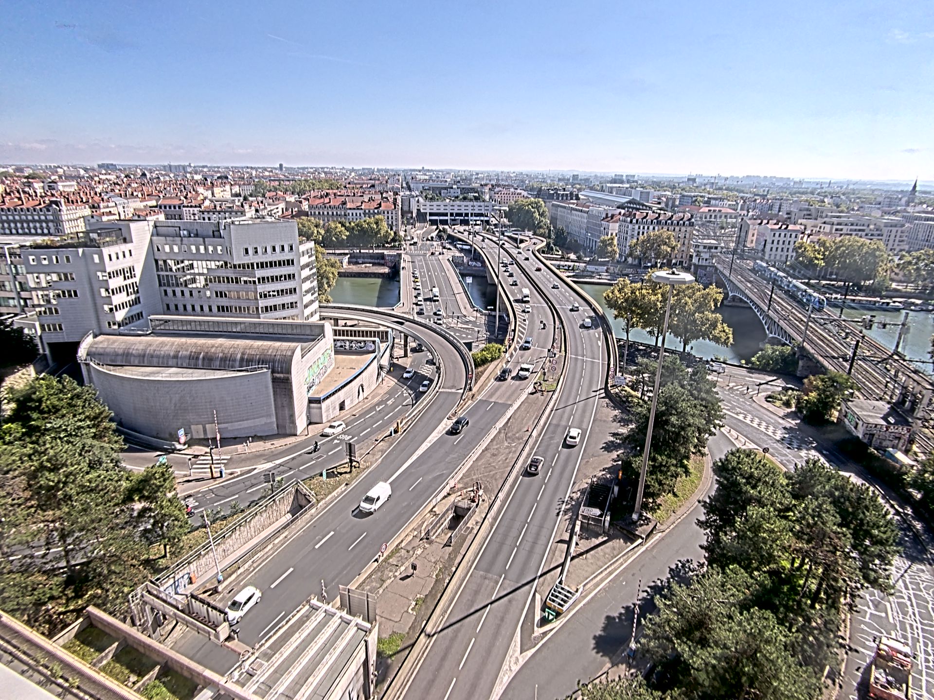 Caméra autoroute à Lyon Perrache à l'entrée Sud du Tunnel sous Fourvière, en direction de Marseille
