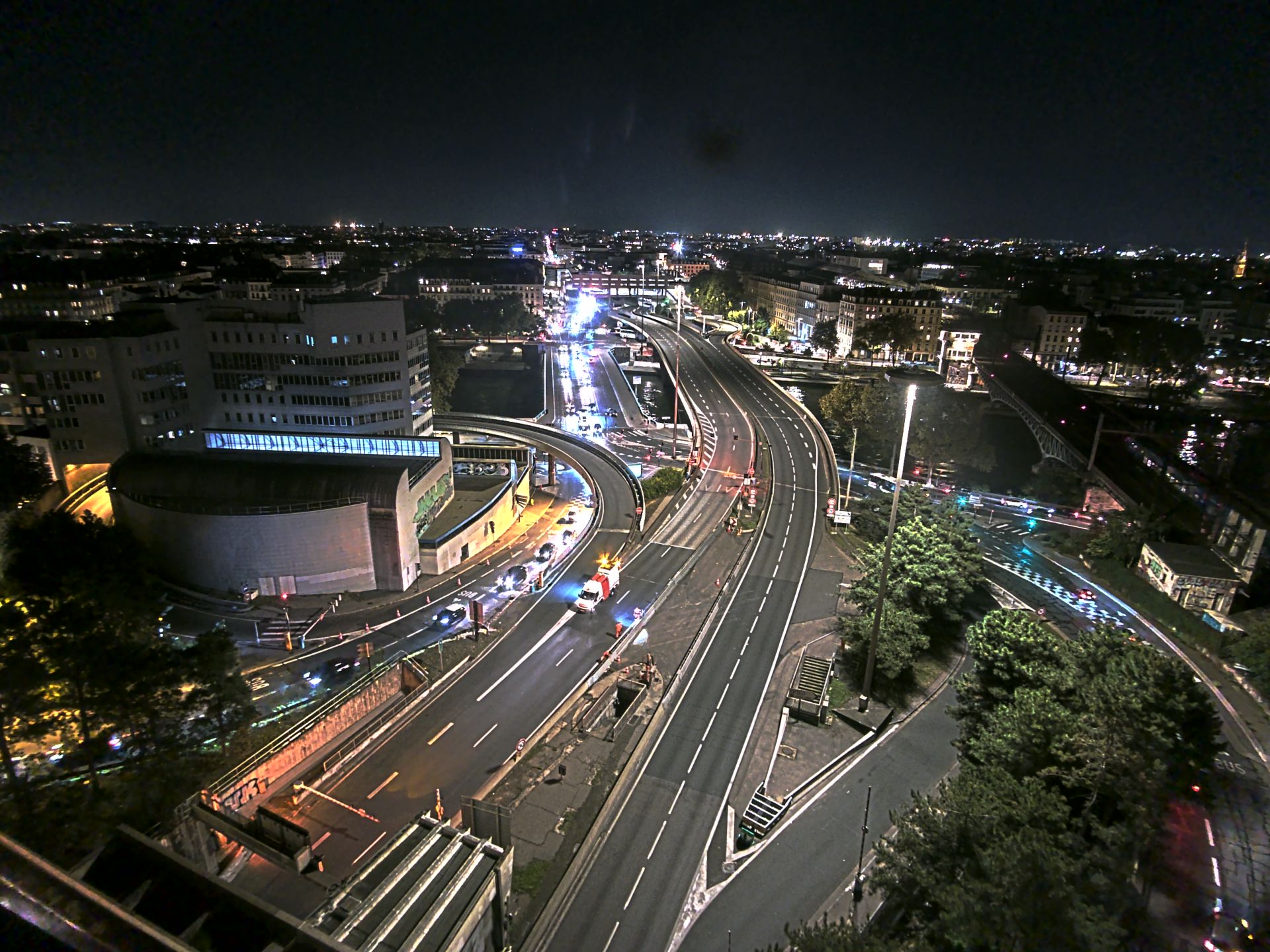 Caméra autoroute à Lyon Perrache à l'entrée Sud du Tunnel sous Fourvière, en direction de Marseille
